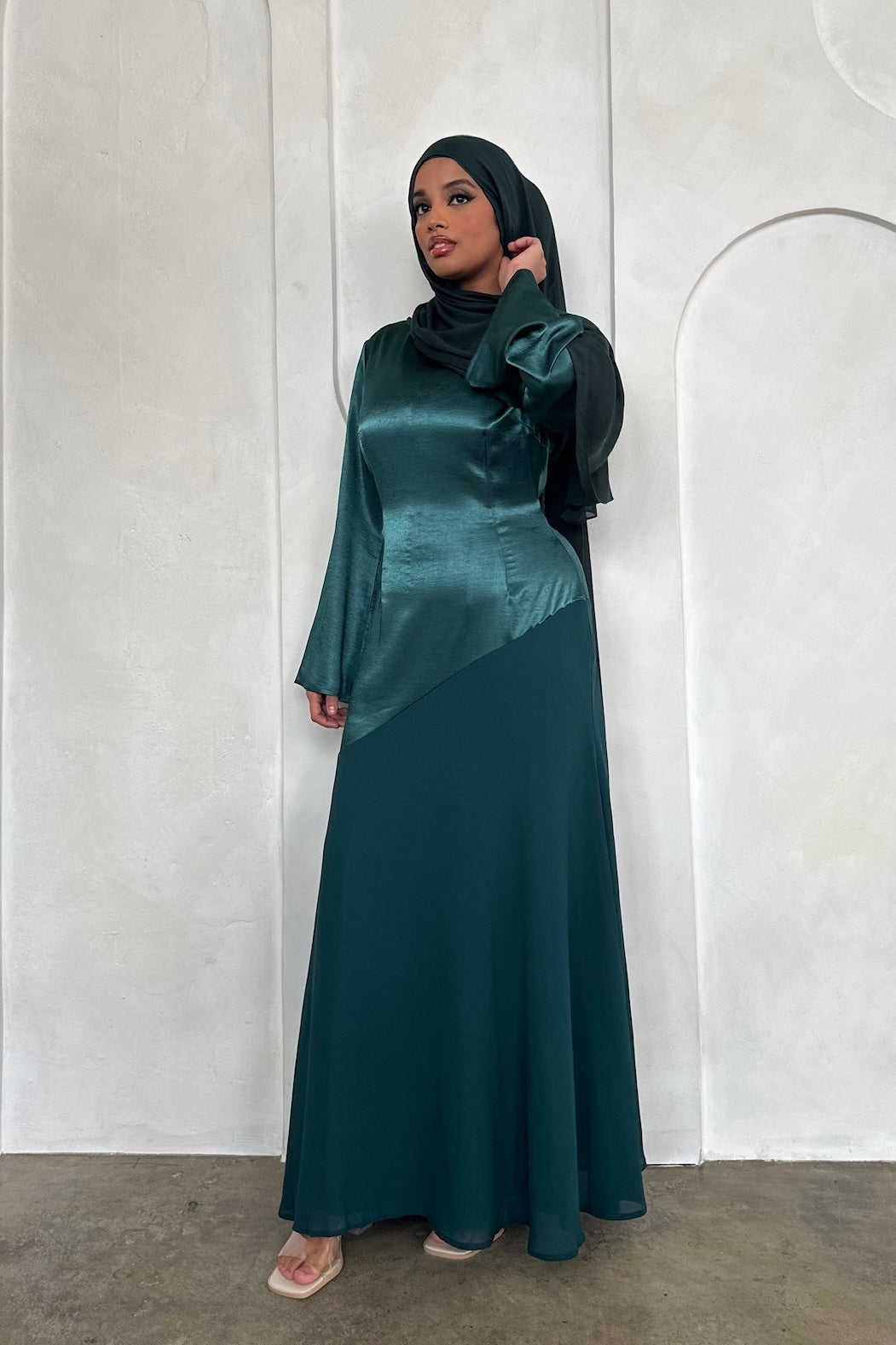FARAH DRESS HUNTER