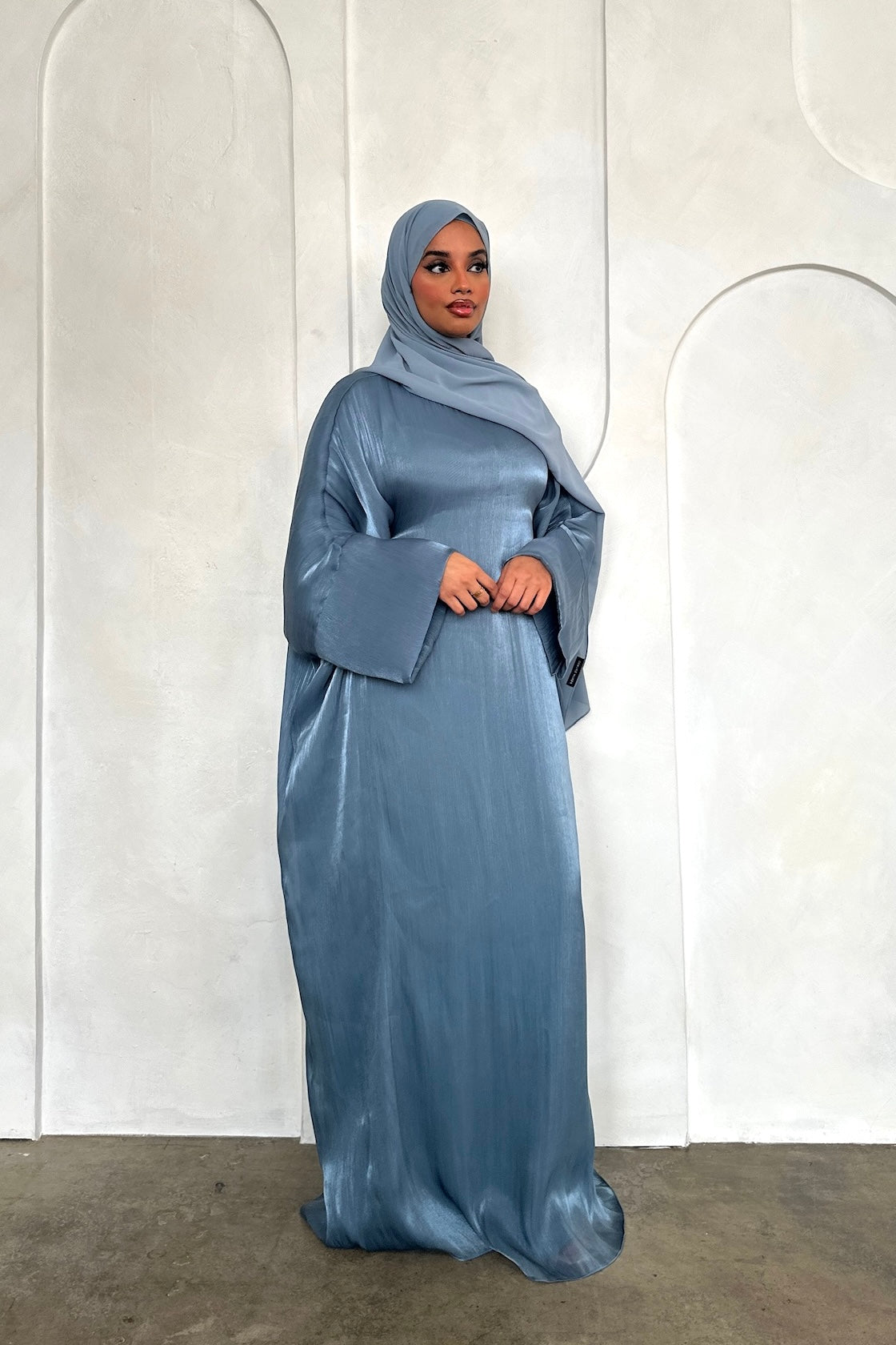 SORAYA BATWING ABAYA DUSTY BLUE