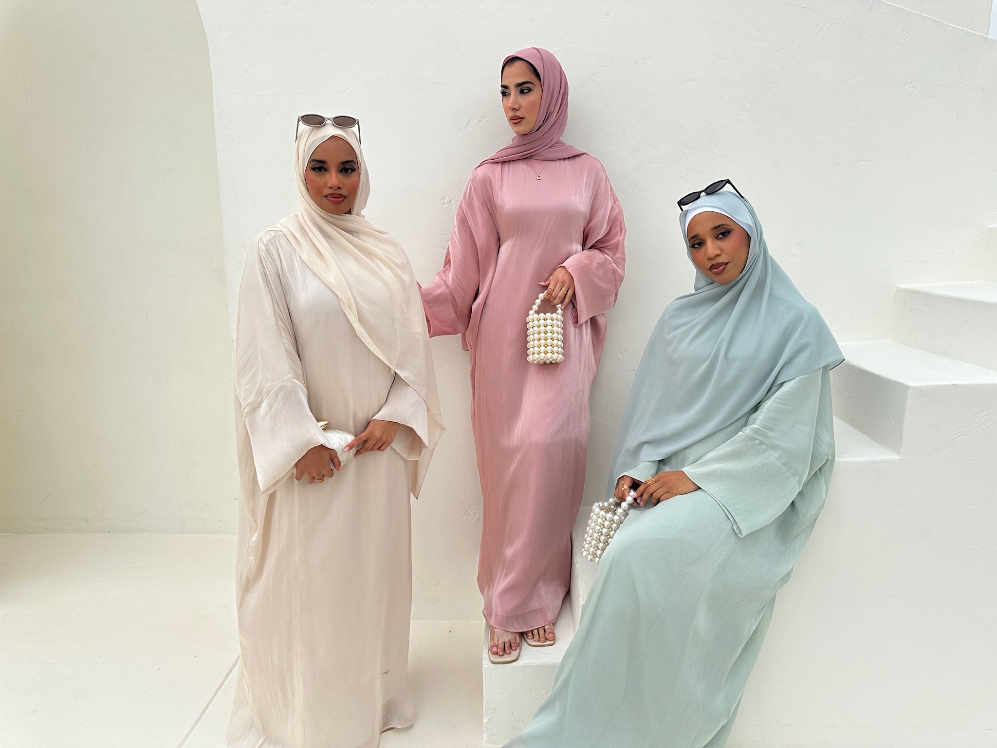 SORAYA BATWING ABAYA BLACK
