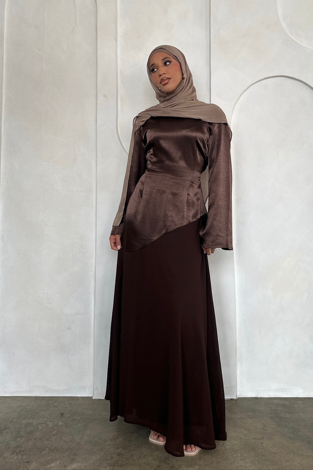FARAH DRESS CHOCOLATE