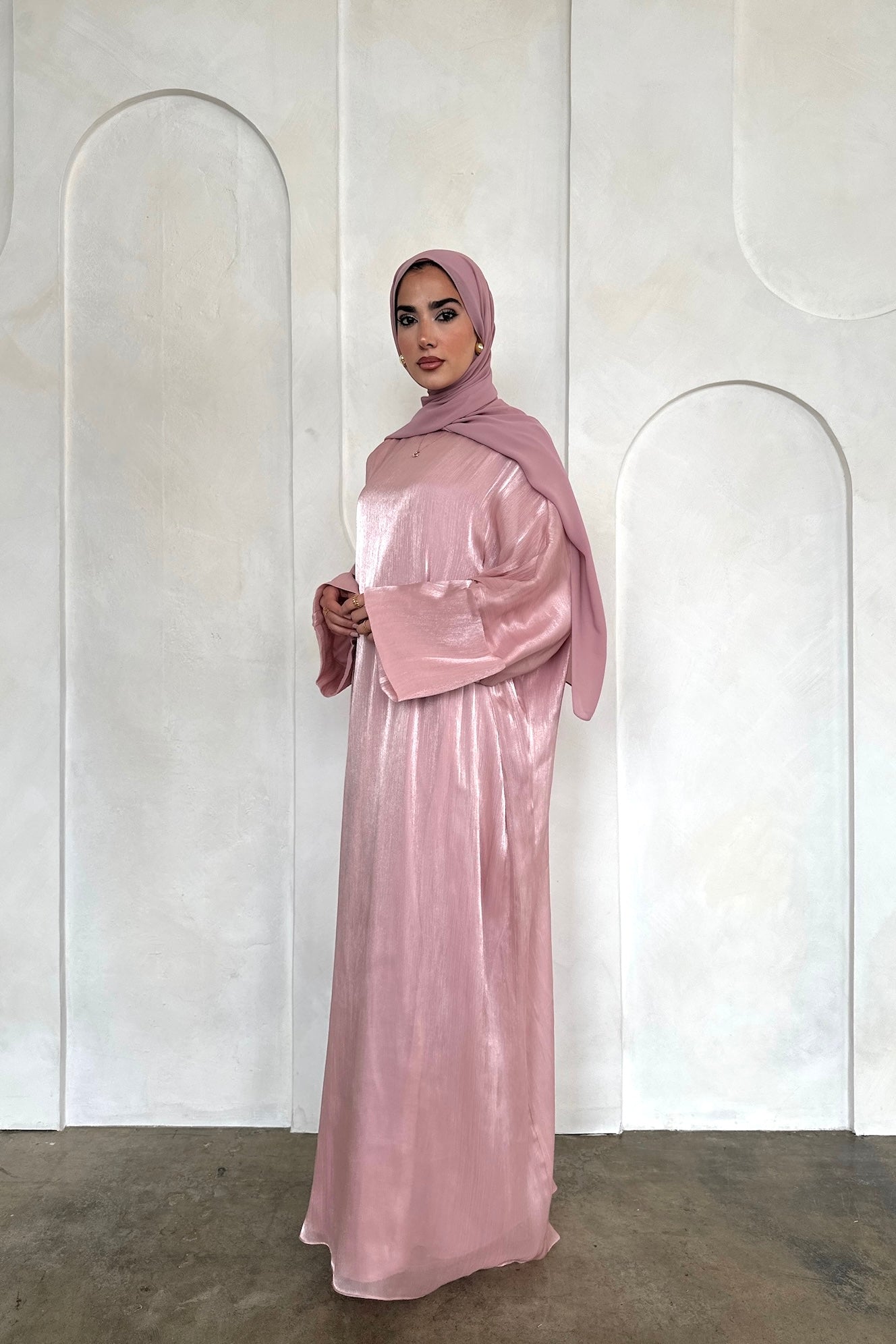 SORAYA BATWING ABAYA ROSE