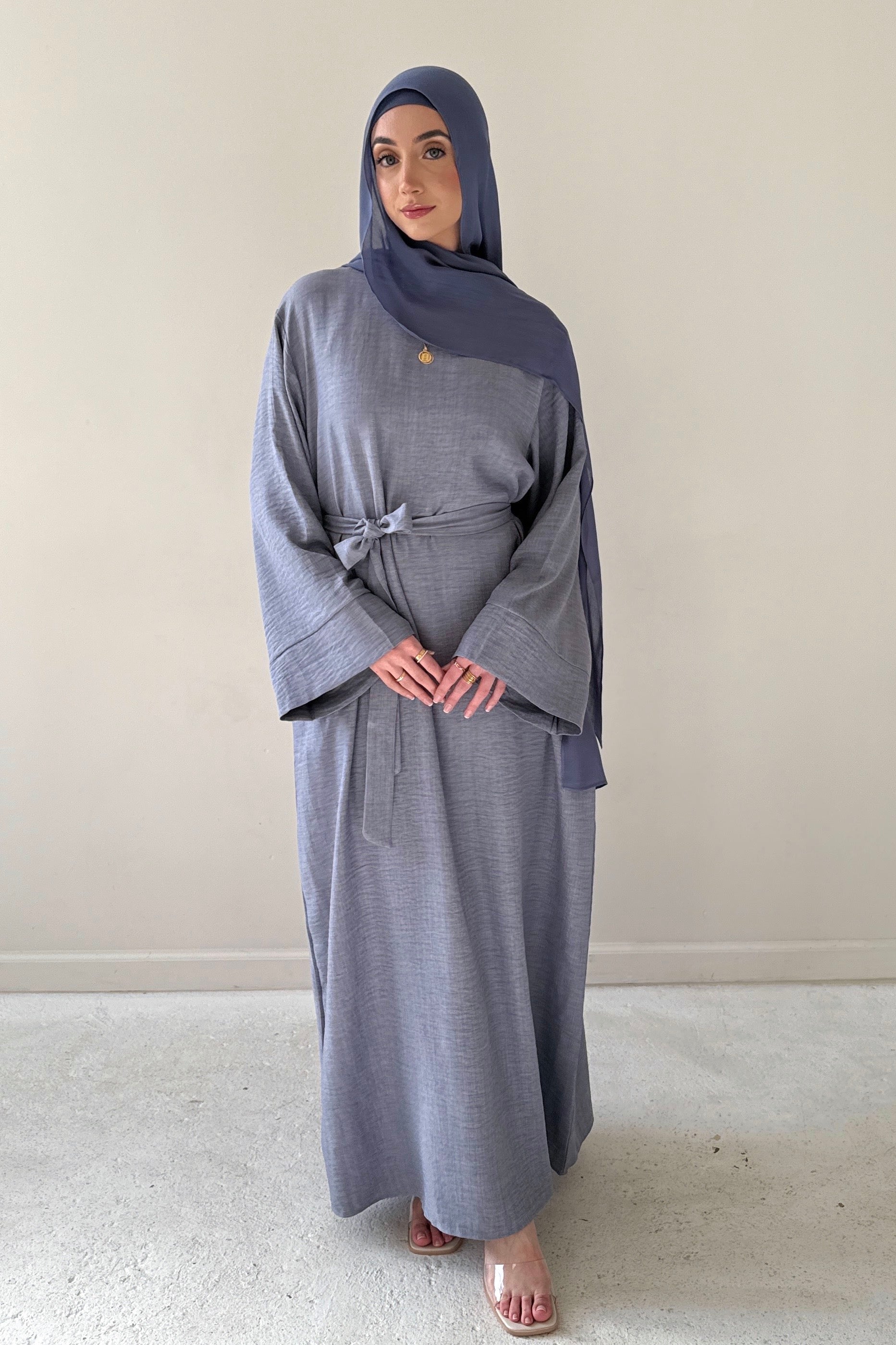 AMIRA MOCK NECK ABAYA SKY