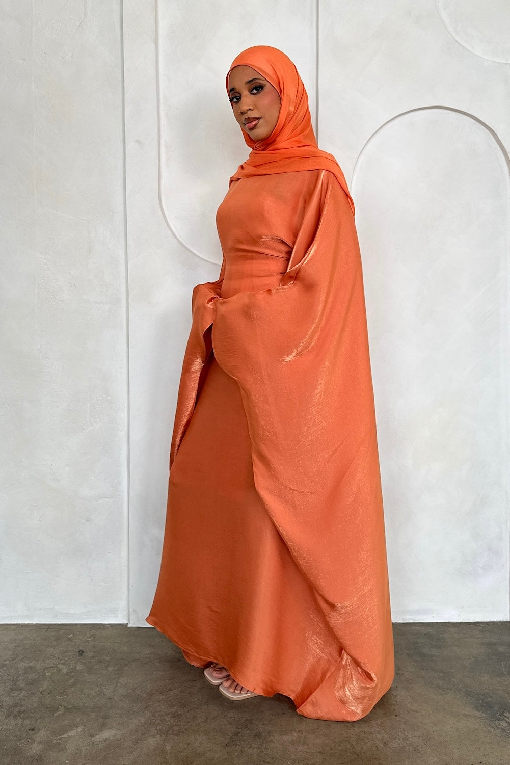 HANEEN BATWING ABAYA ORANGE