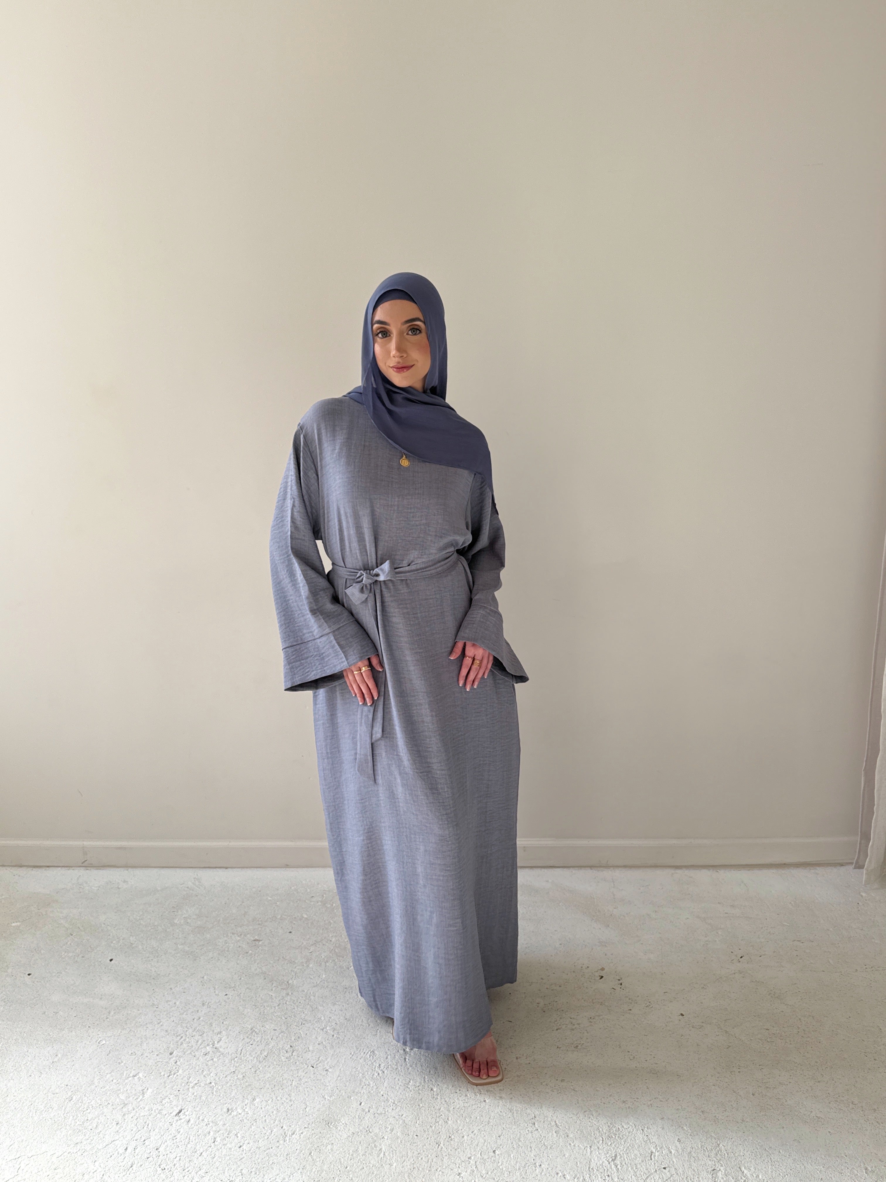 AMIRA MOCK NECK ABAYA SKY