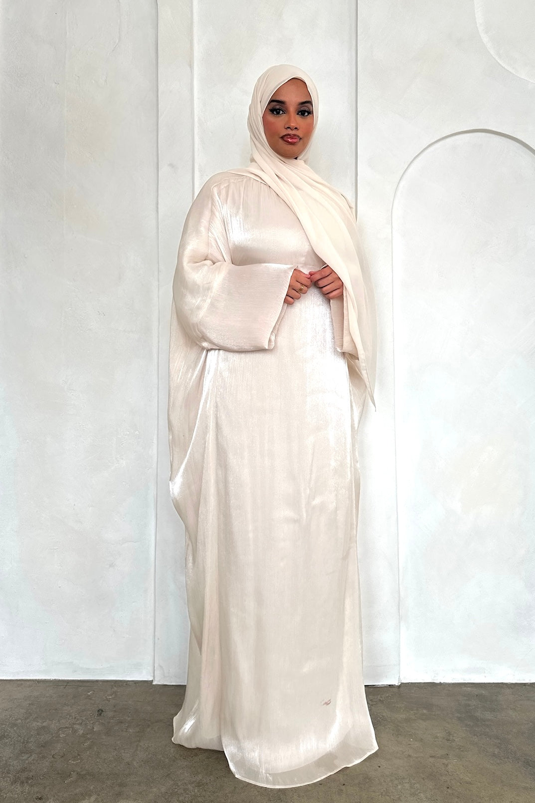 SORAYA BATWING ABAYA CHAMPAGNE