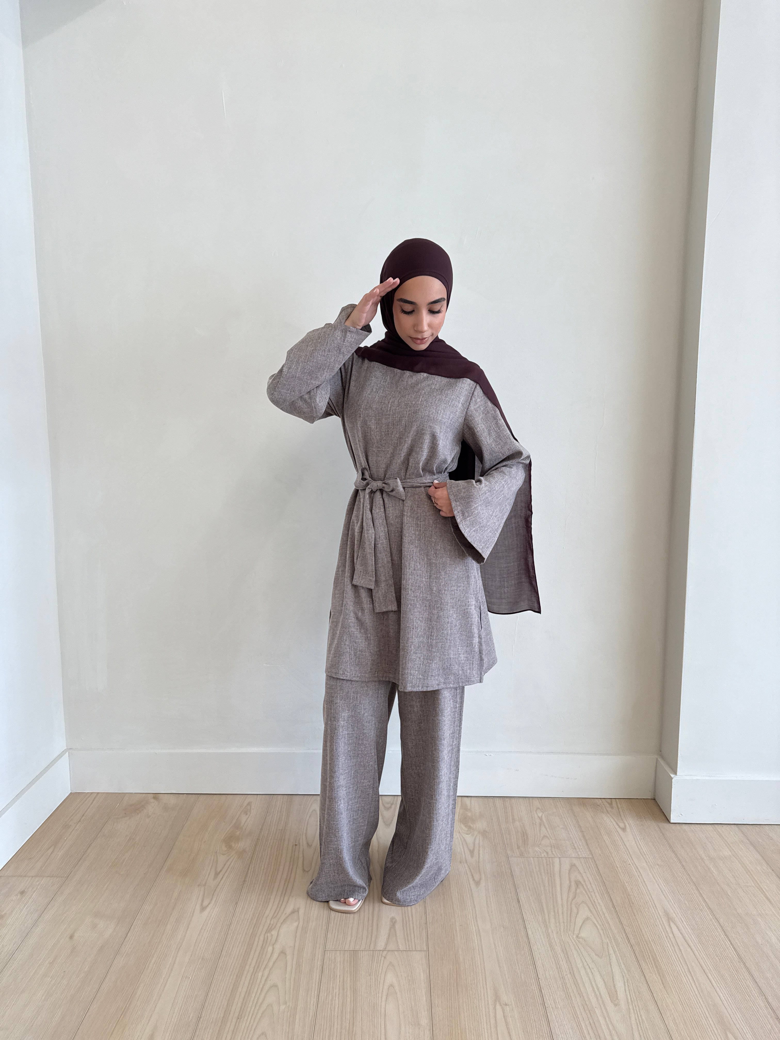 AZRA LINEN SET CHOCOLATE