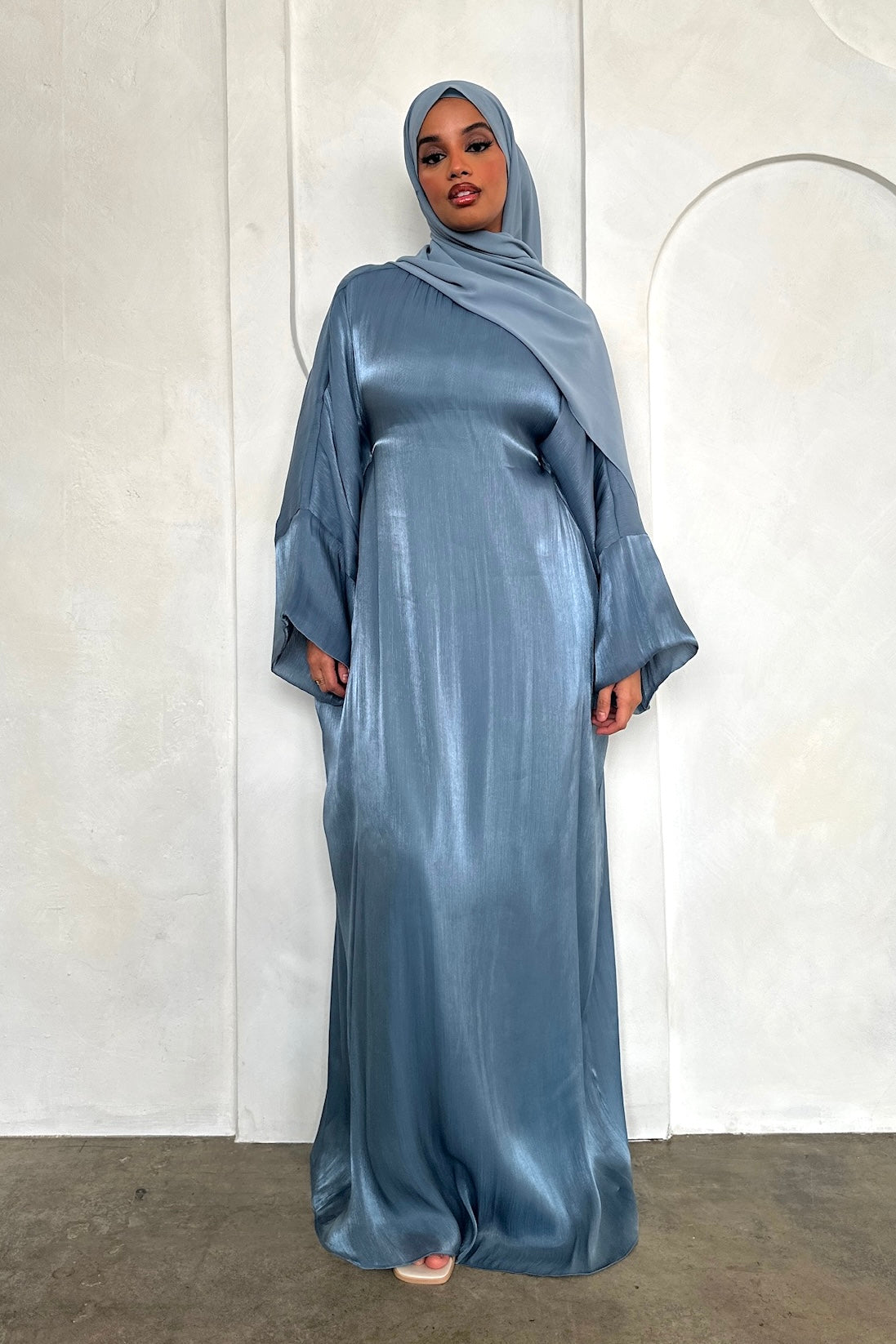 SORAYA BATWING ABAYA DUSTY BLUE