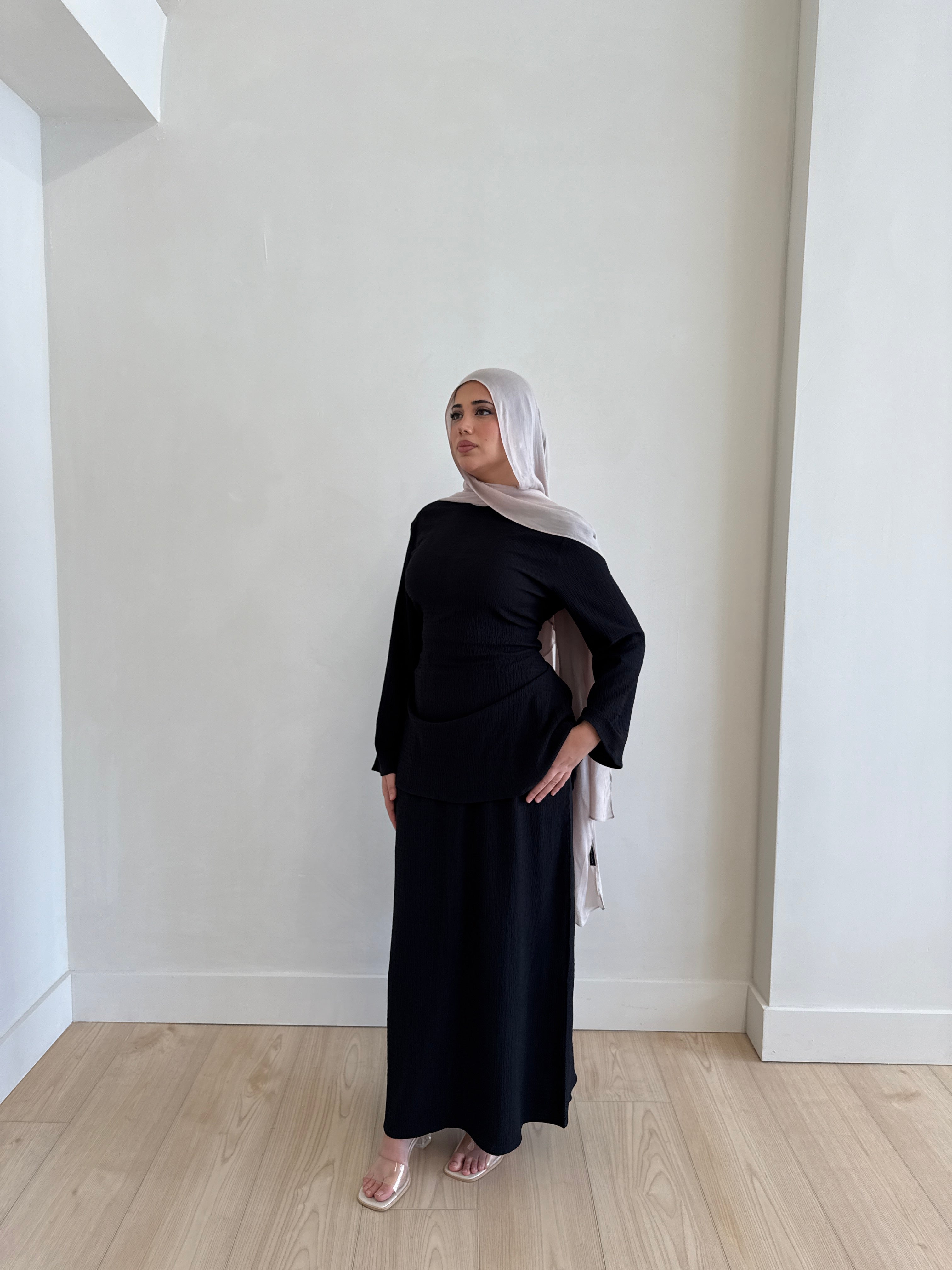 JANEEN SET BLACK