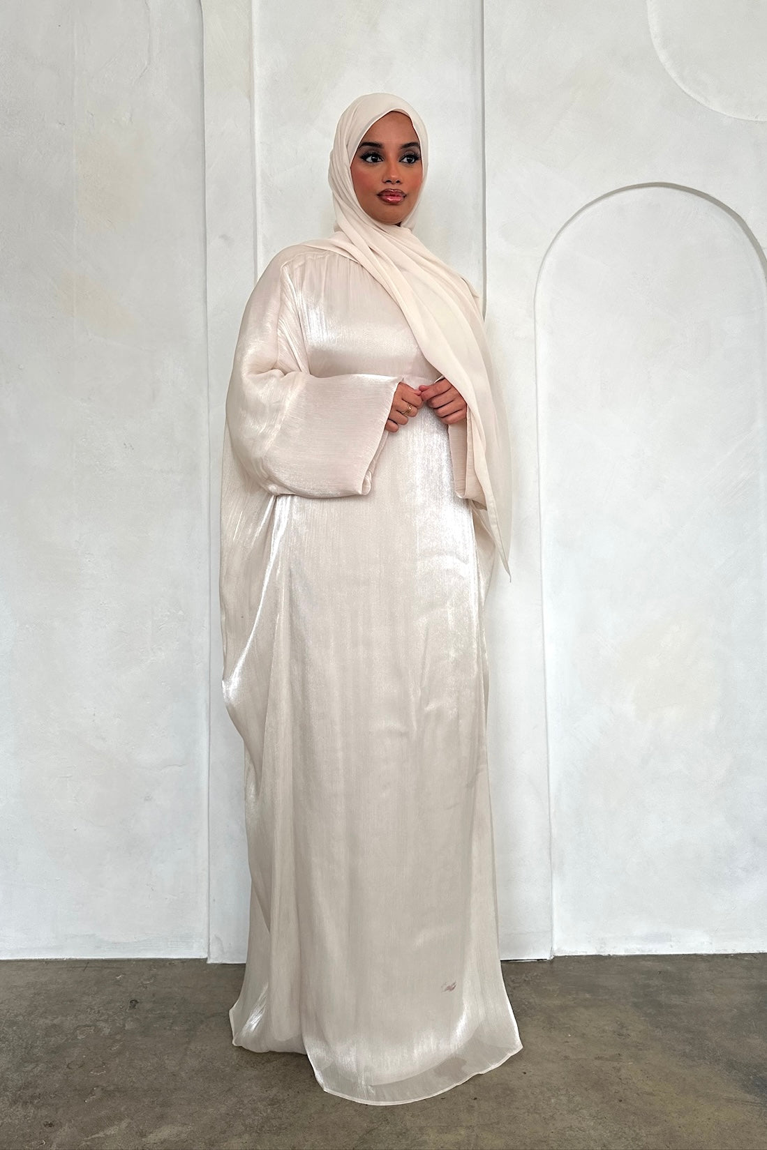 SORAYA BATWING ABAYA CHAMPAGNE