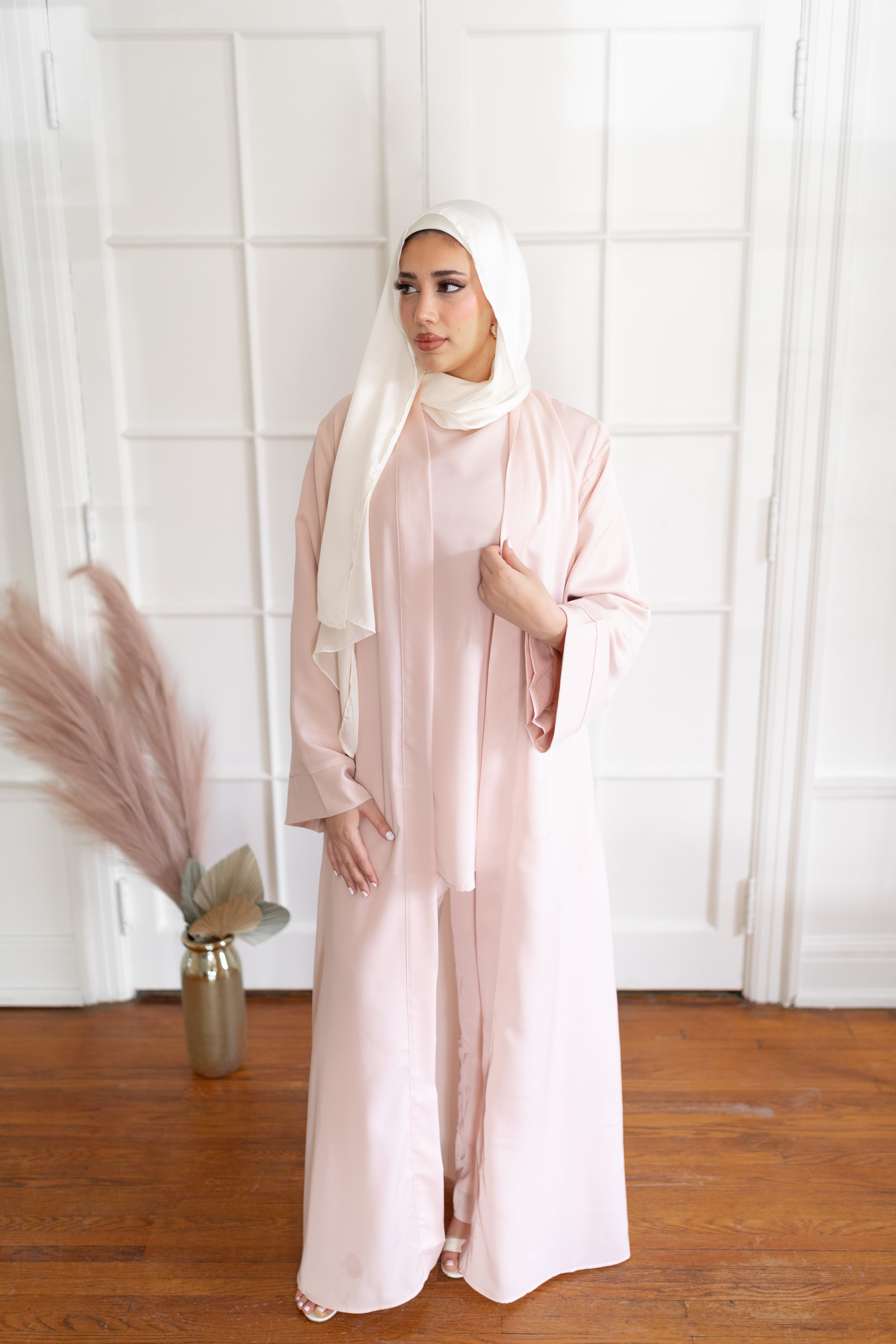 HALIMA ABAYA VANILLA
