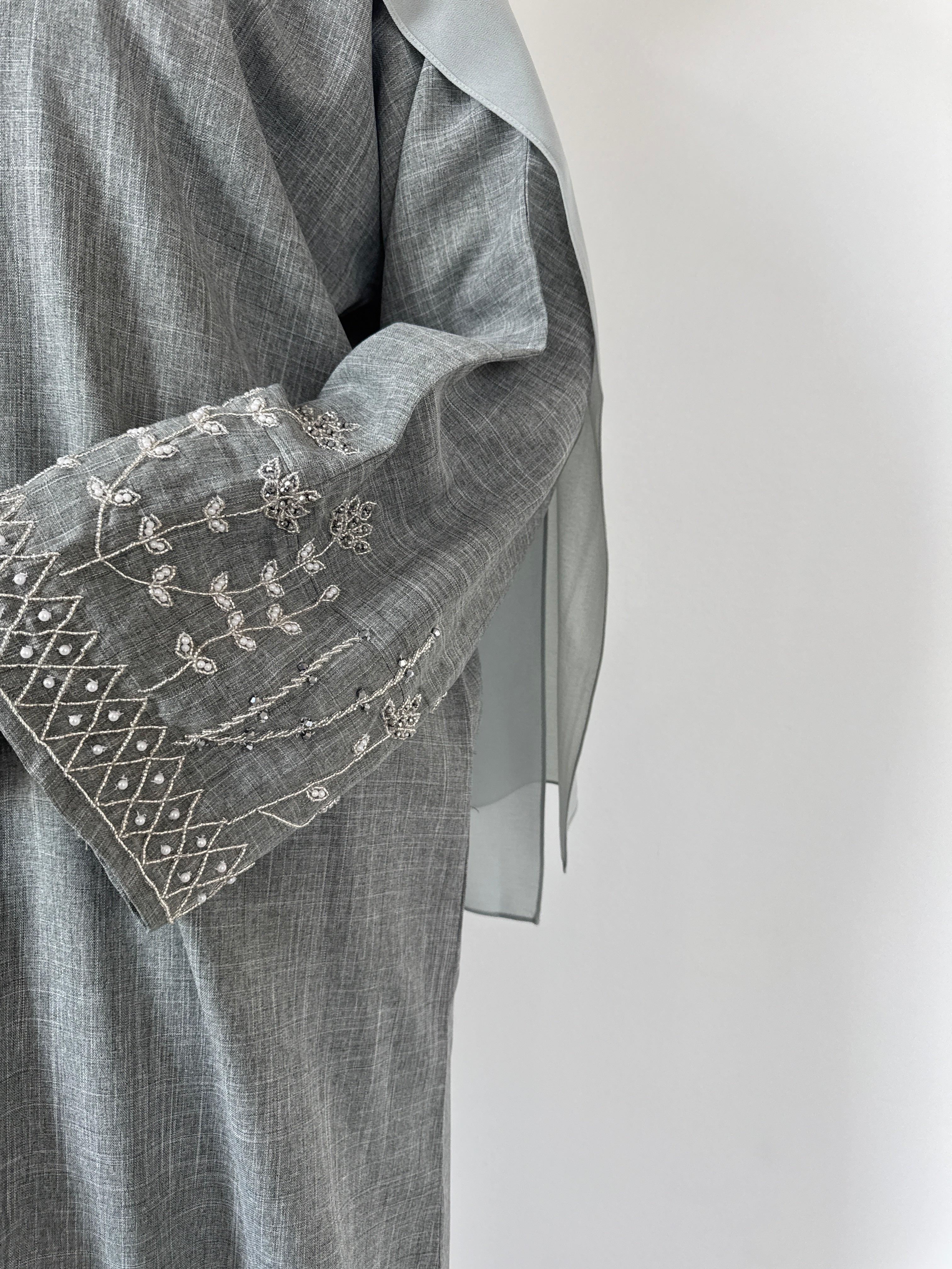 YARA ABAYA SET SAGE GRAY