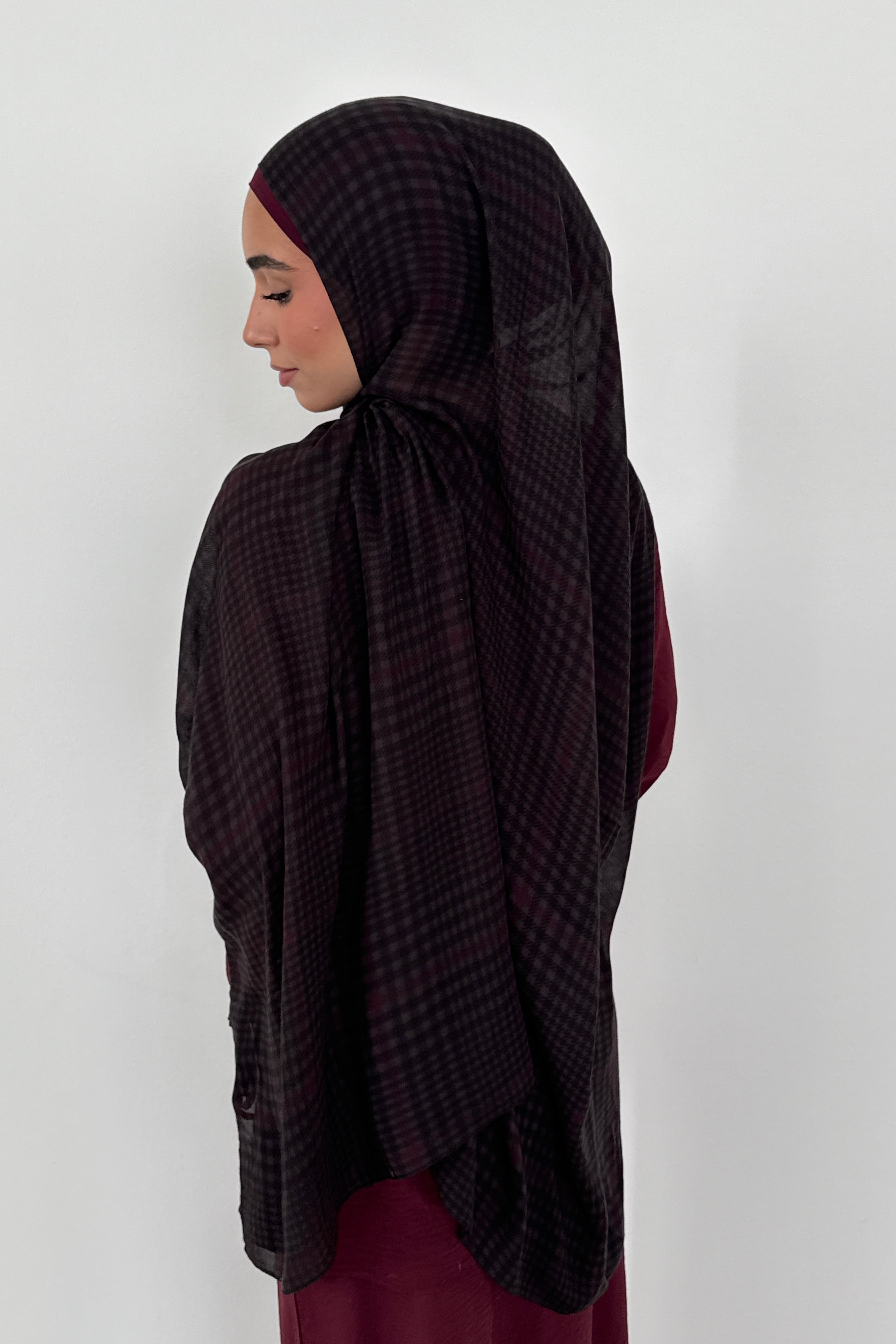 MODAL PRINT HIJAB MIDNIGHT PLAID