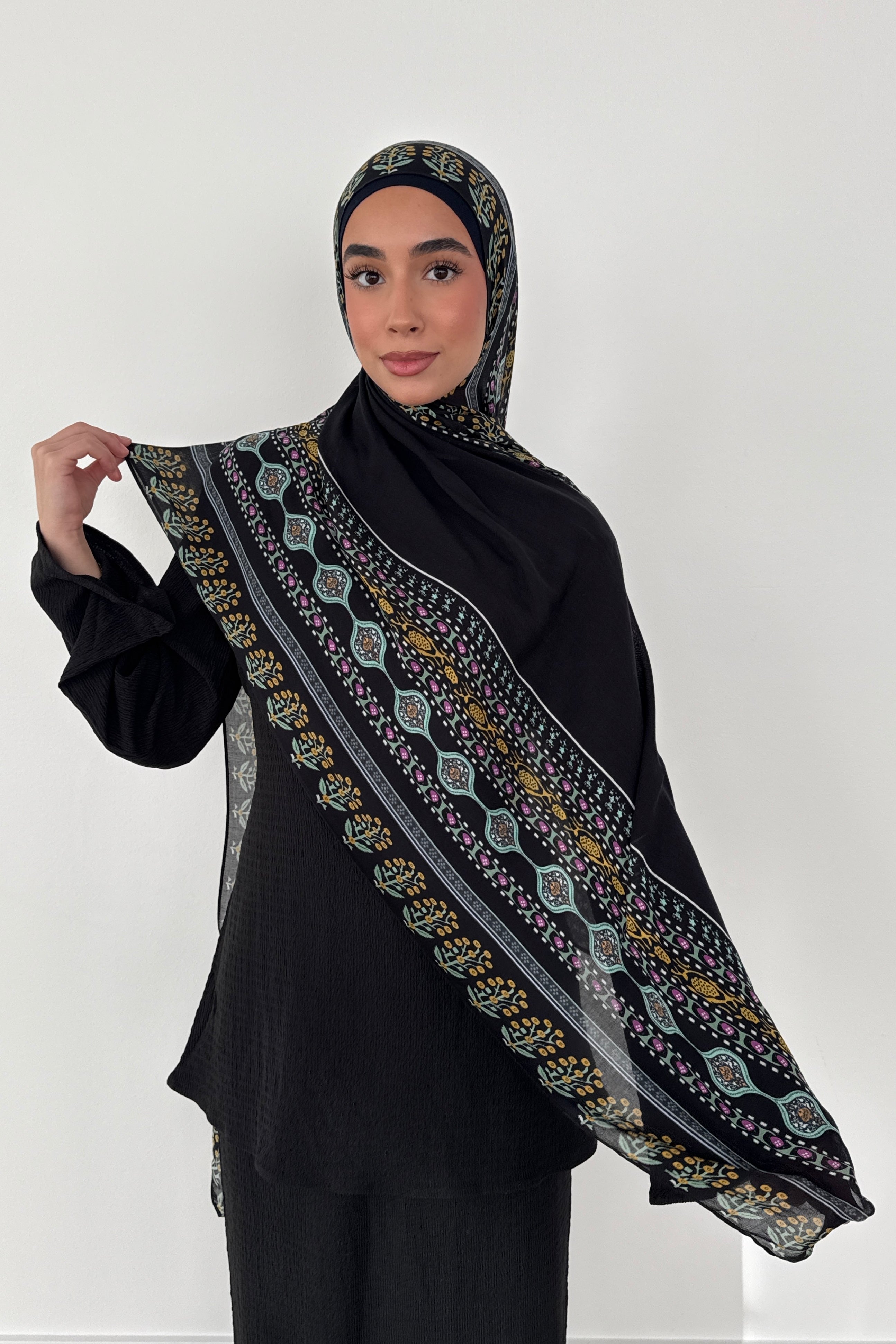 SITARA BLACK -PRE-ORDER will ship by end of January