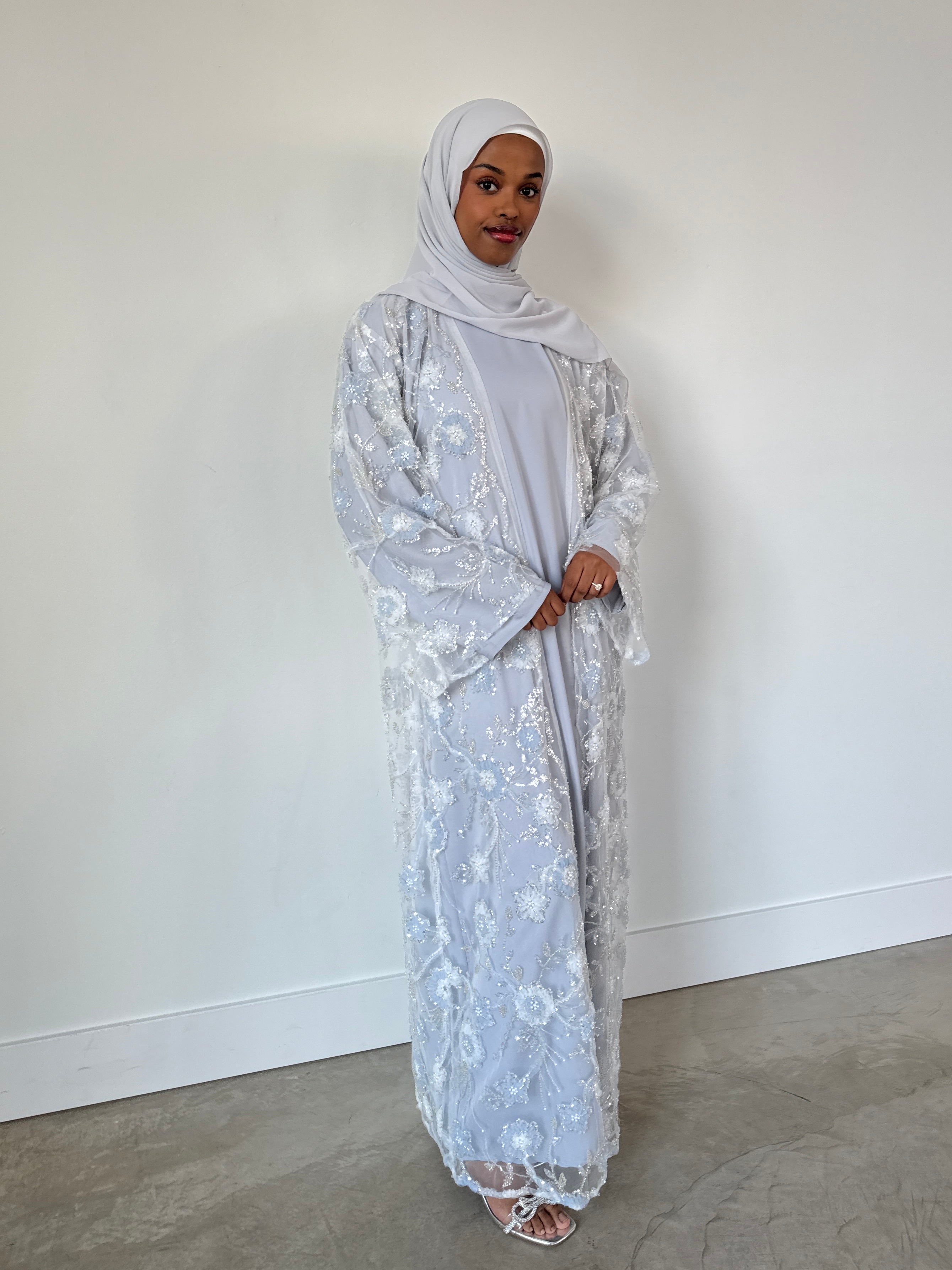 EMBELLISHED ABAYA SET BLUE