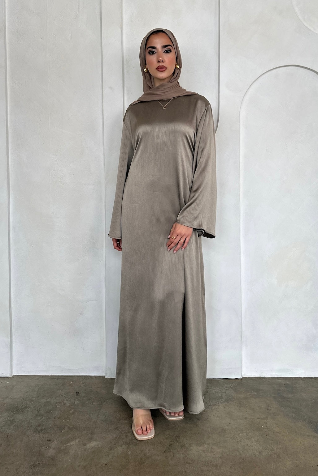 NORA DRESS LIGHT OLIVE