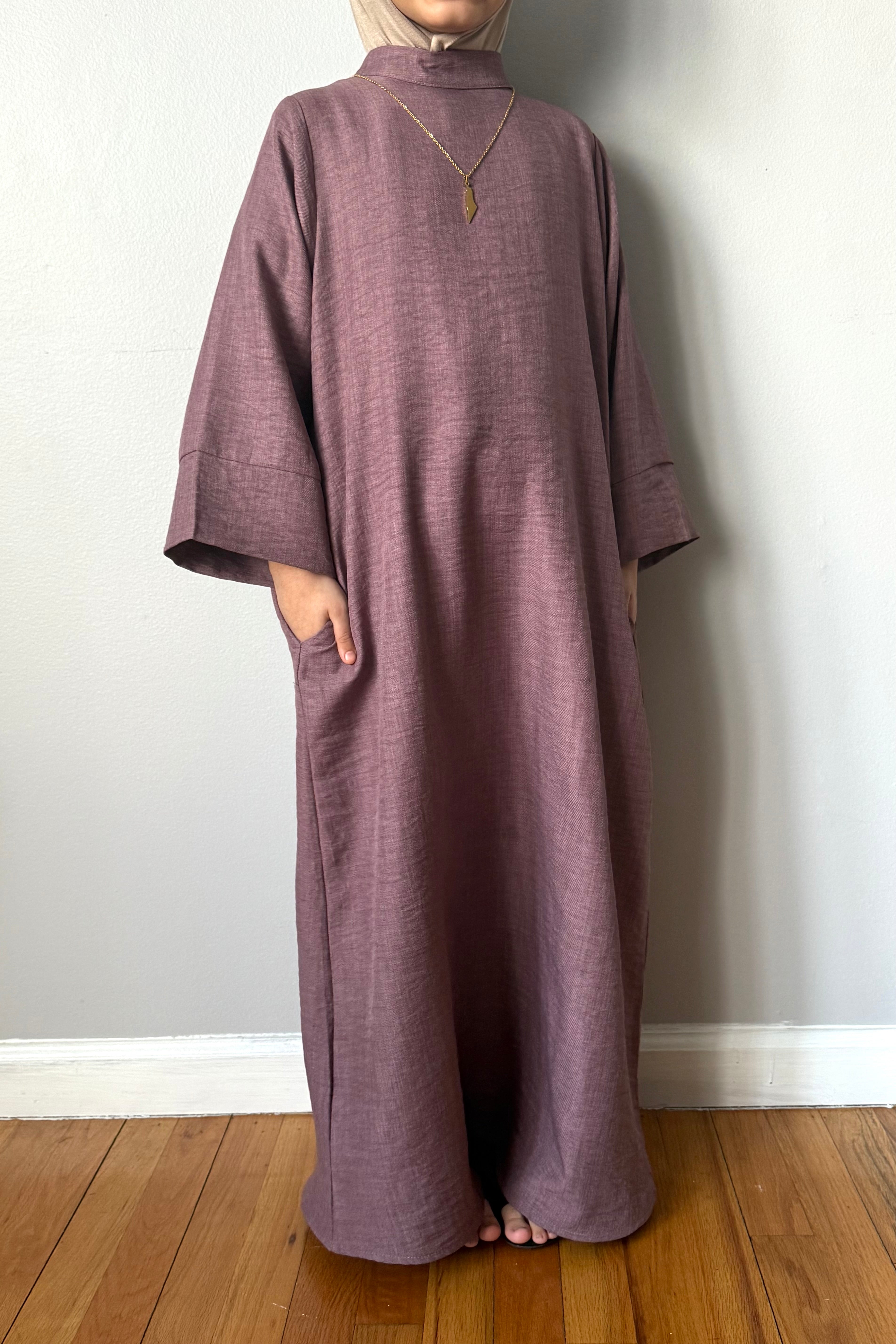 AMIRA MOCK NECK ABAYA YOUTH MAUVE