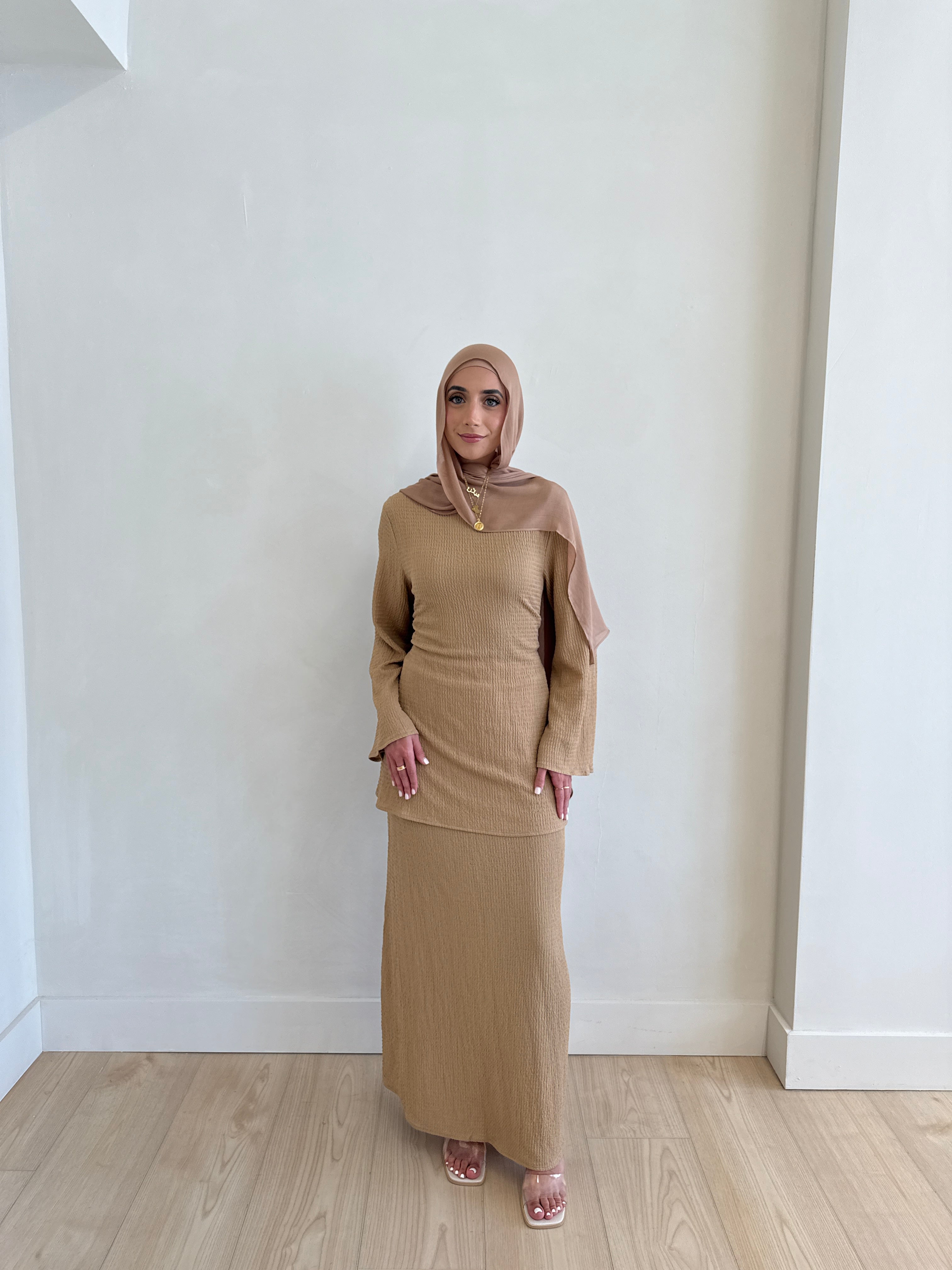 JANEEN SET CAMEL