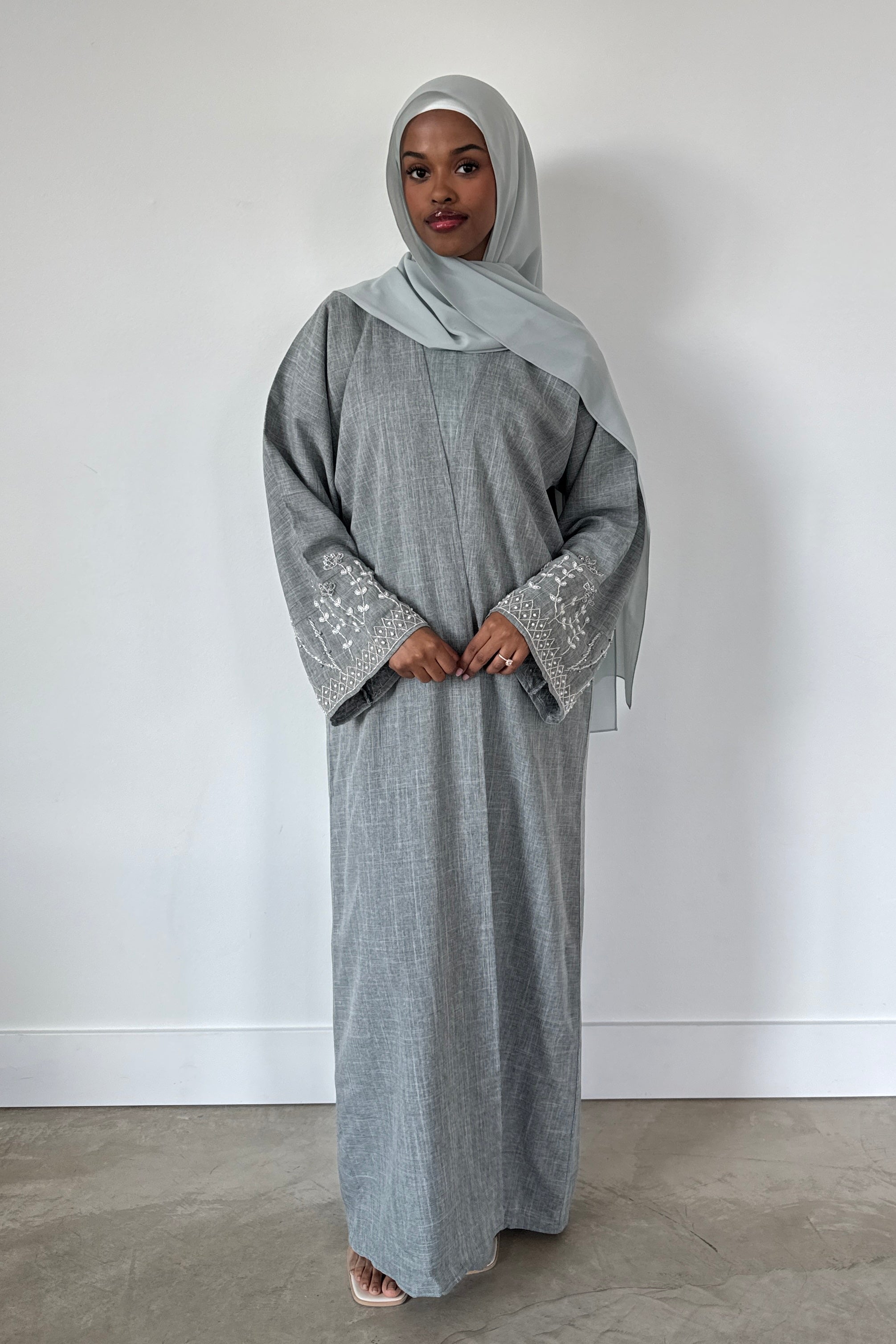 YARA ABAYA SET SAGE GRAY