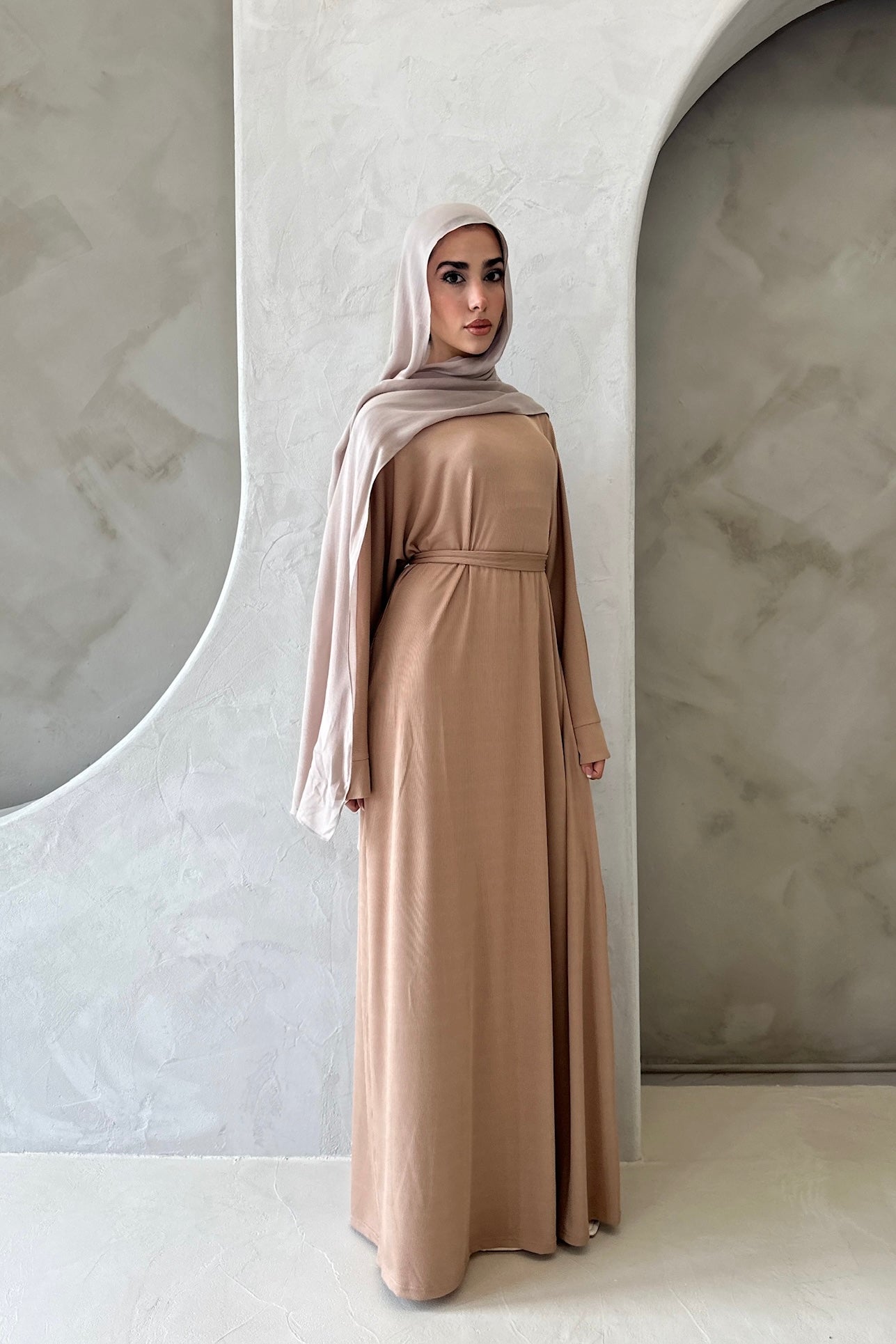 MIRA KNIT ABAYA DRESS NUDE