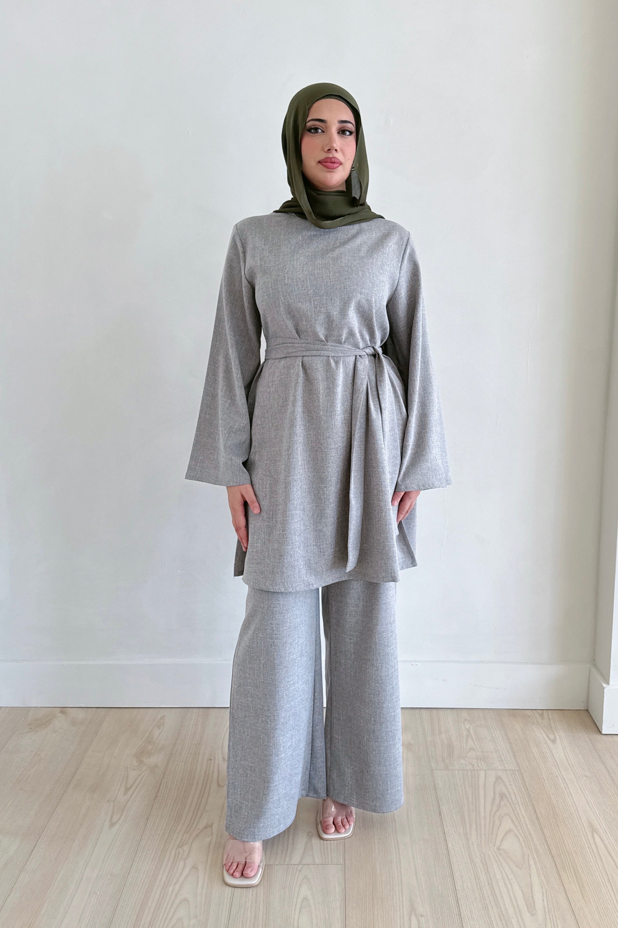 AZRA LINEN SET OLIVE