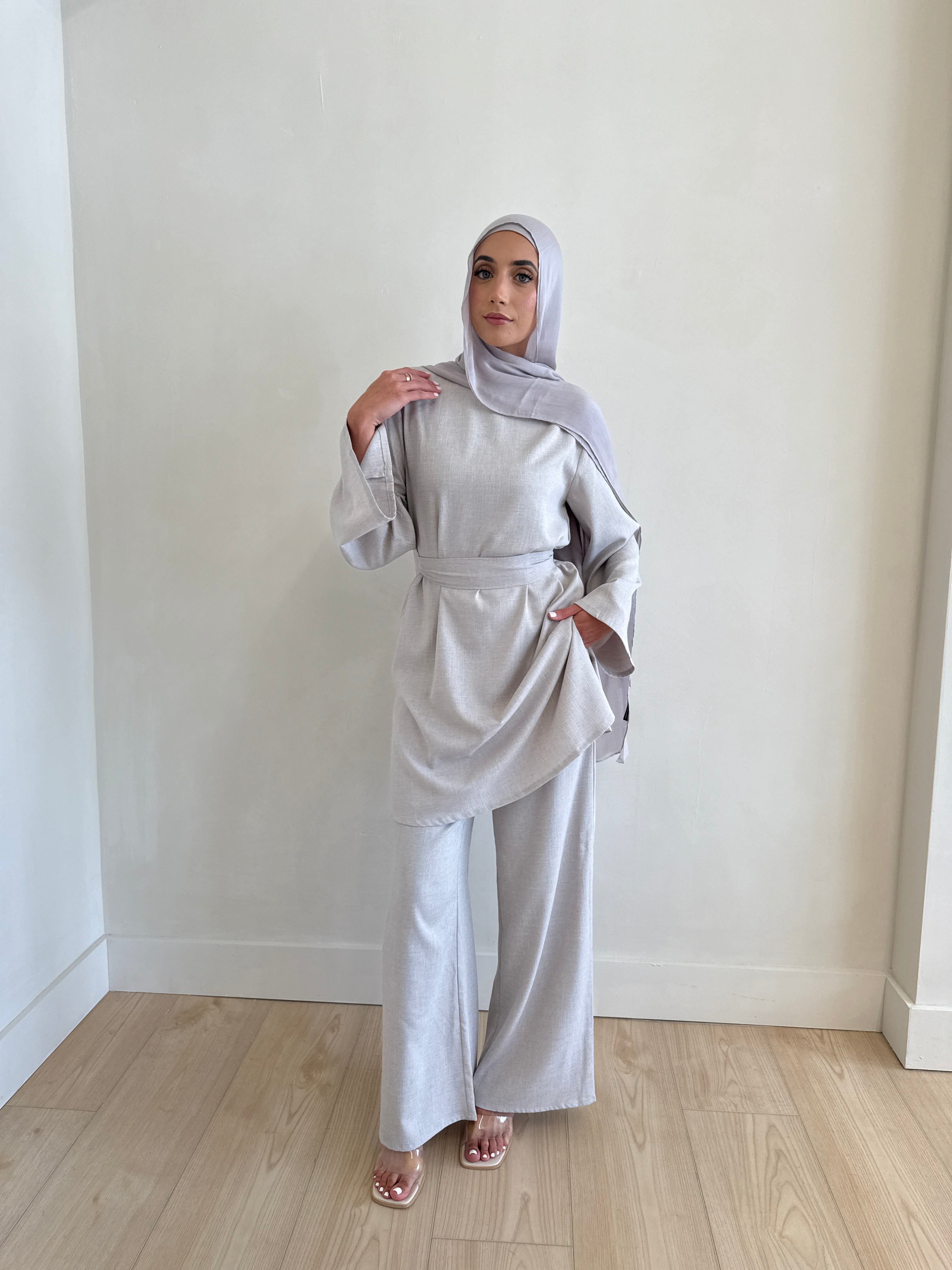 AZRA LINEN SET SAND