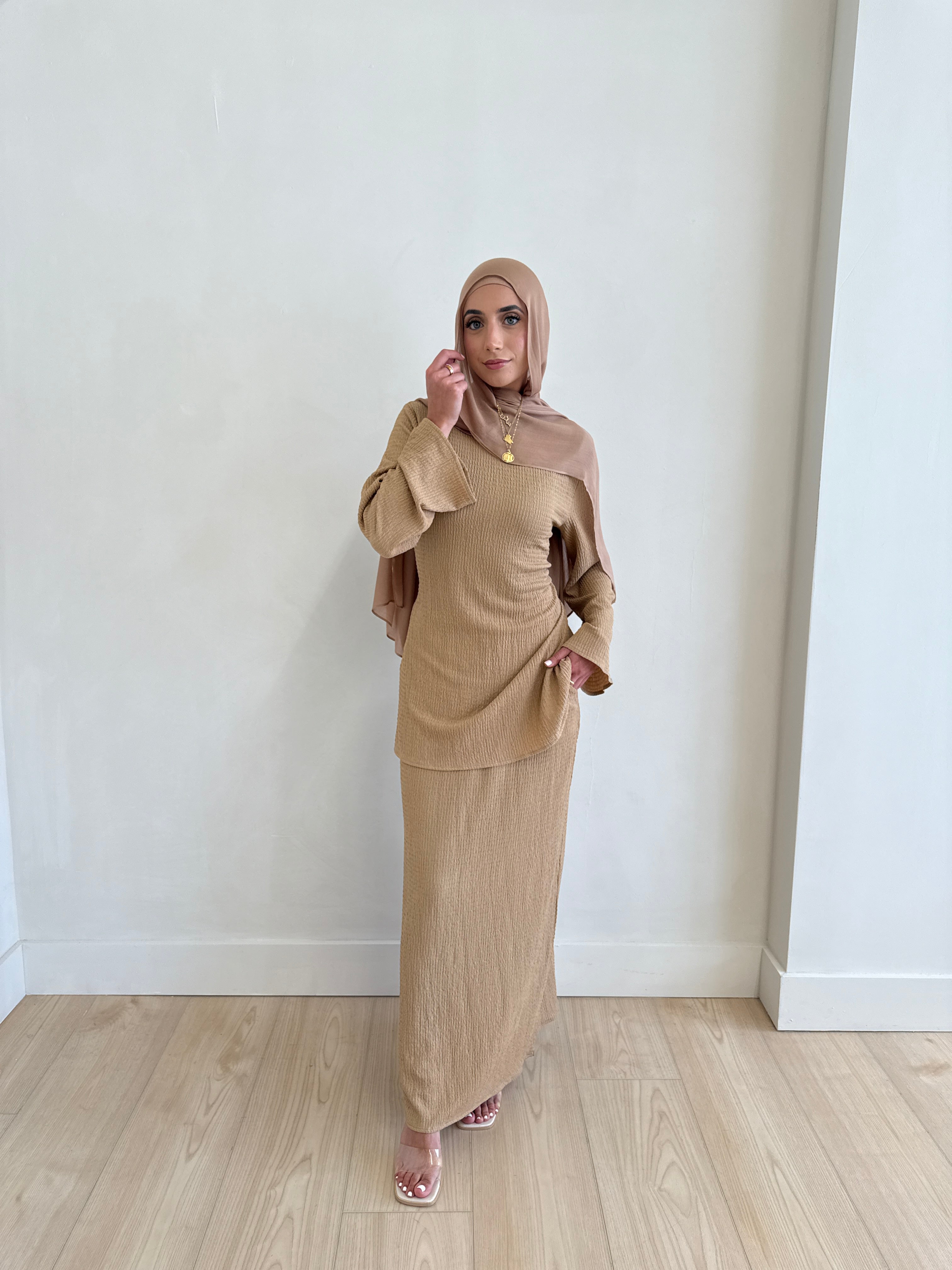 JANEEN SET CAMEL