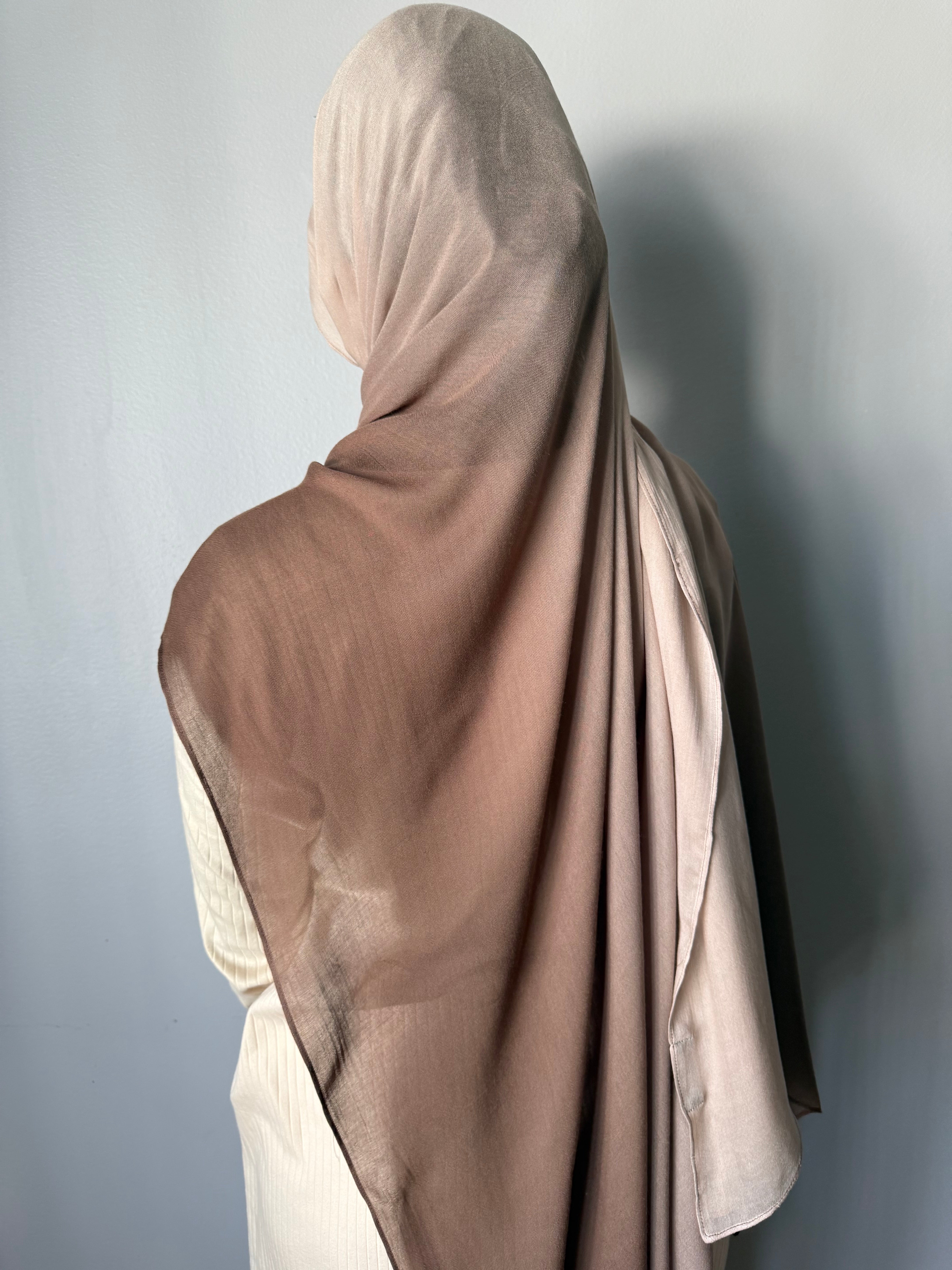 MODAL OMBRÉ HIJAB BROWN