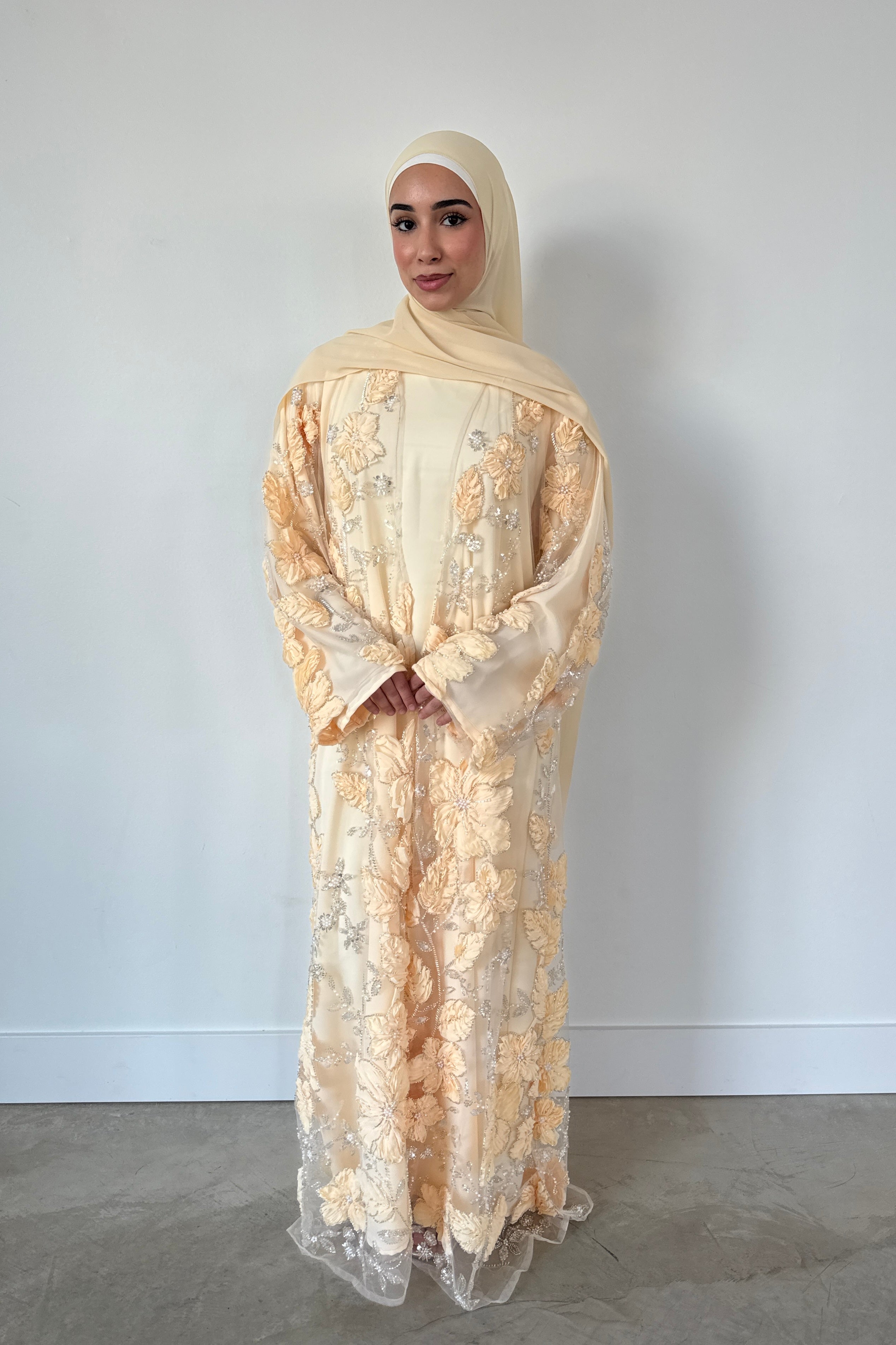 EMBELLISHED ABAYA SET YELLOW