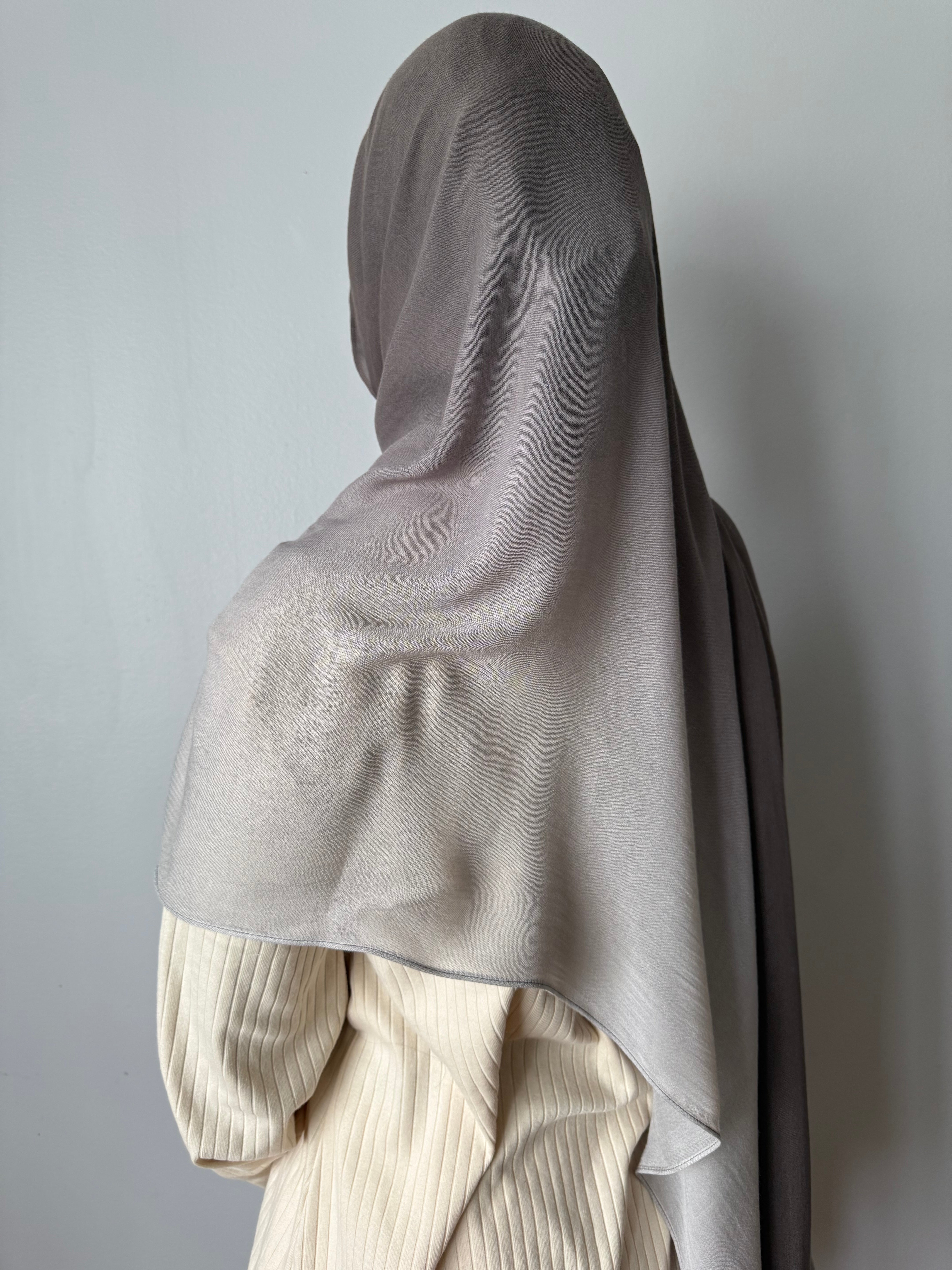 MODAL OMBRÉ HIJAB GRAY