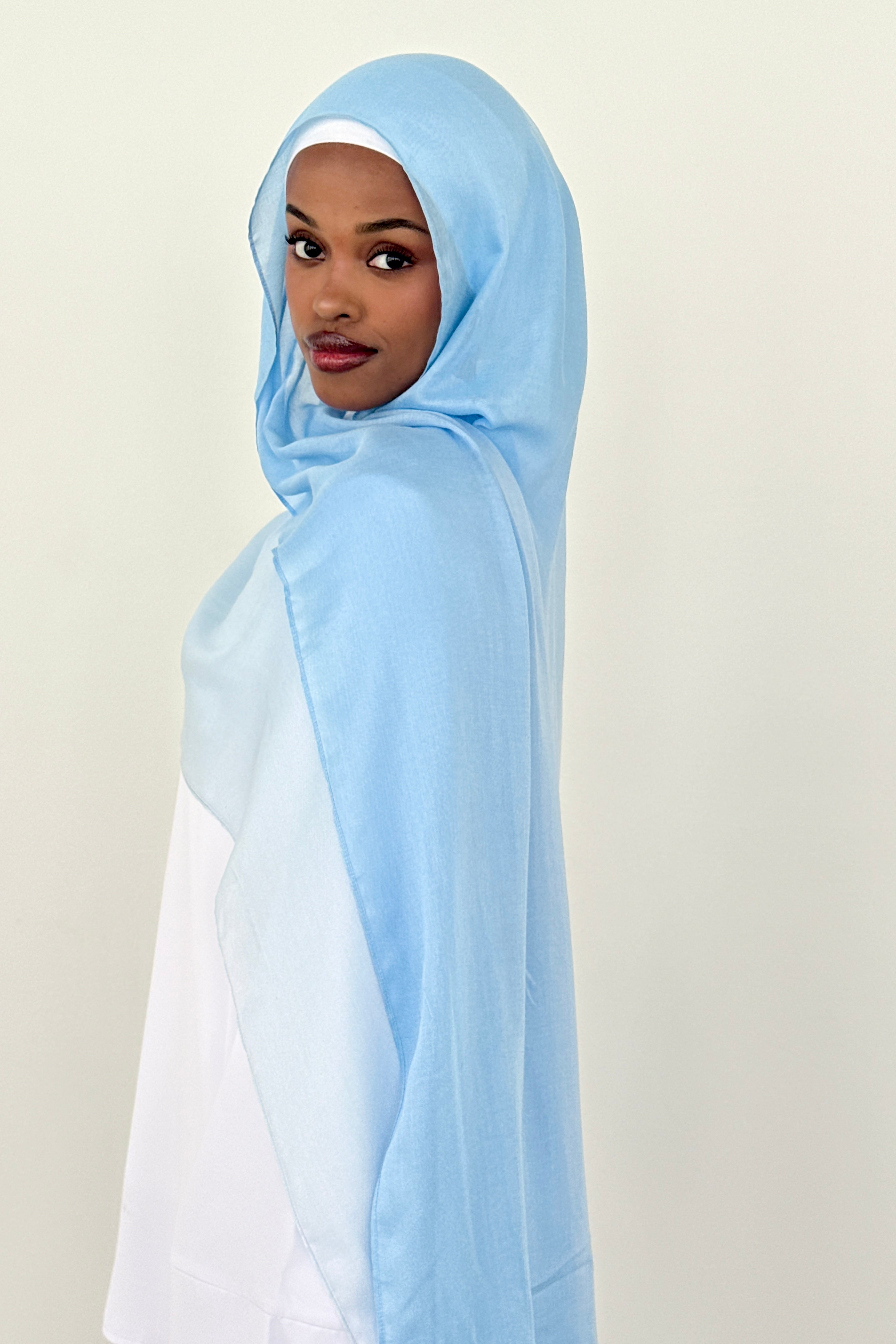 MODAL OMBRÉ HIJAB BABY BLUE