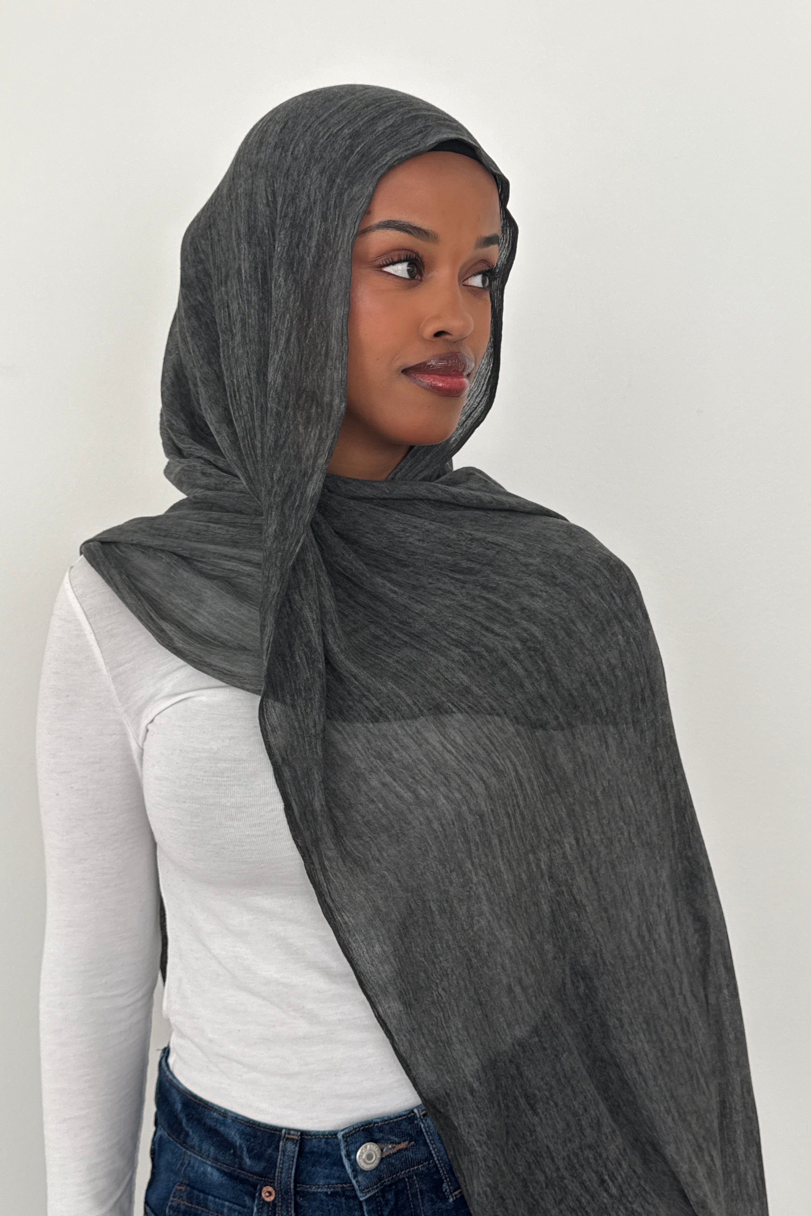 CRINKLE MODAL HIJAB BLACK