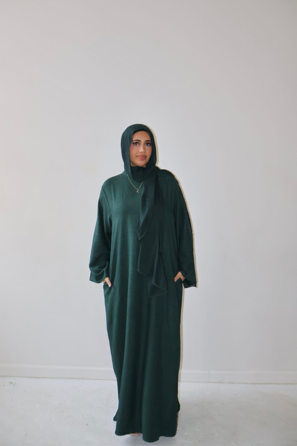 AMIRA MOCK NECK ABAYA HUNTER