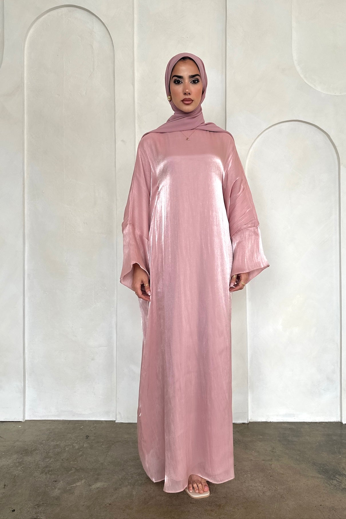 SORAYA BATWING ABAYA ROSE