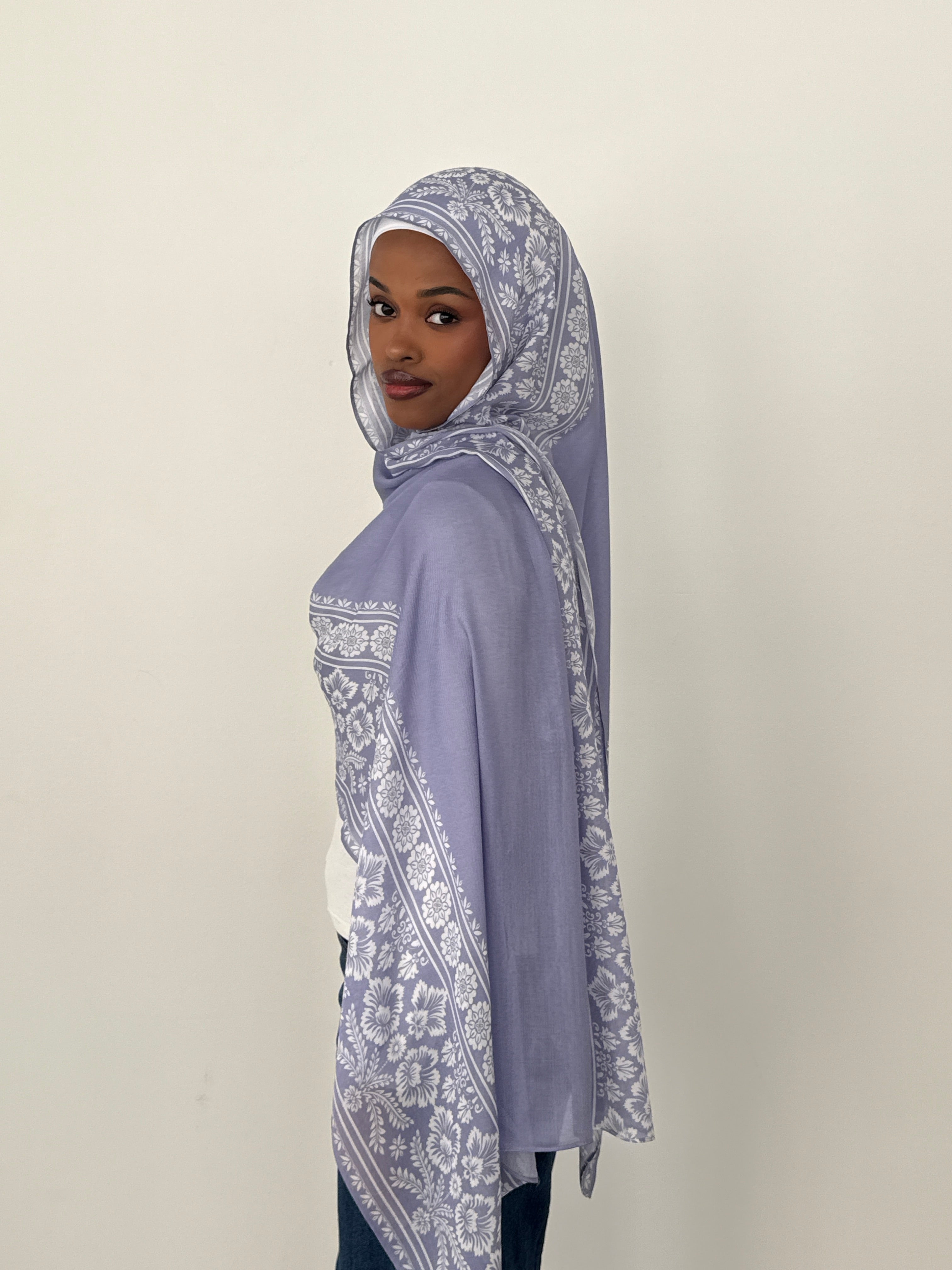 MODAL VINTAGE LACE BLUE