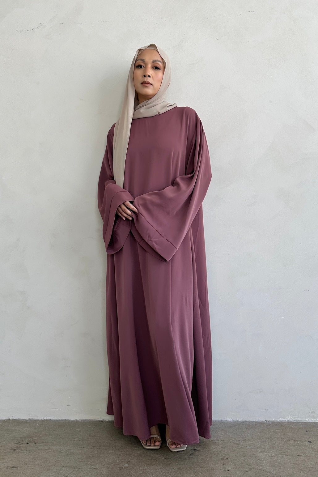 Leena Abaya Mauve