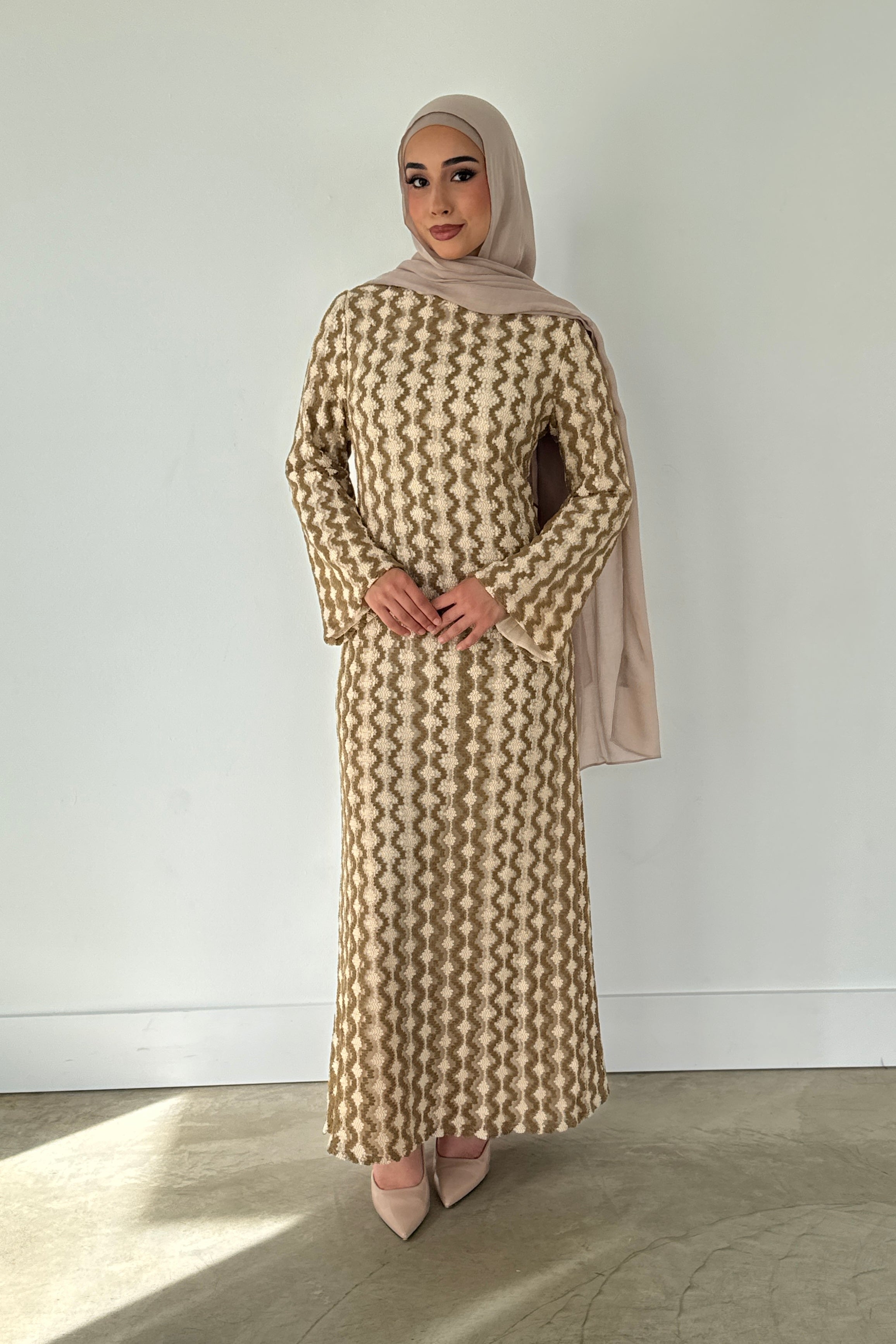 KNITTED LACE DRESS BEIGE