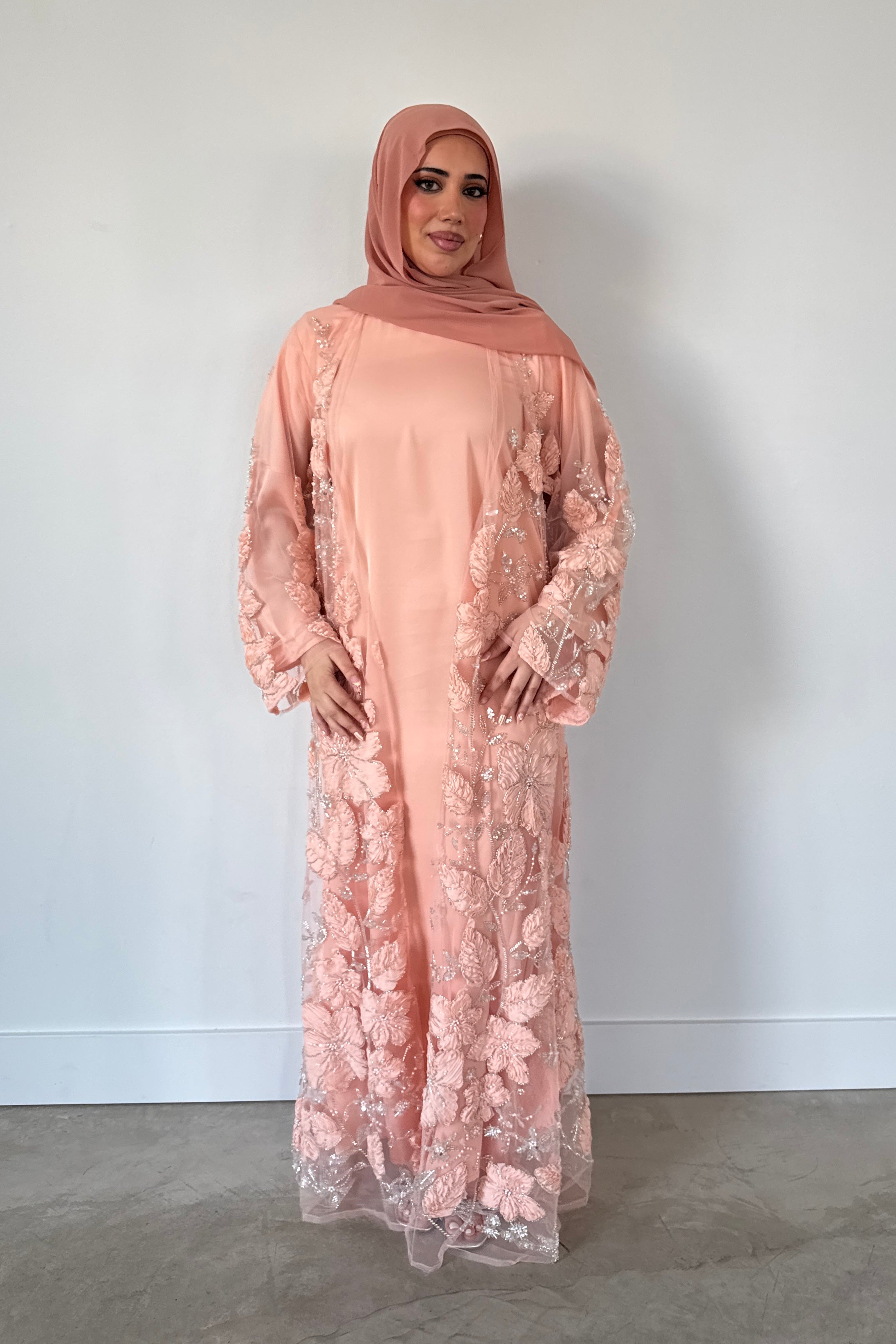 EMBELLISHED ABAYA SET PEACHY PINK