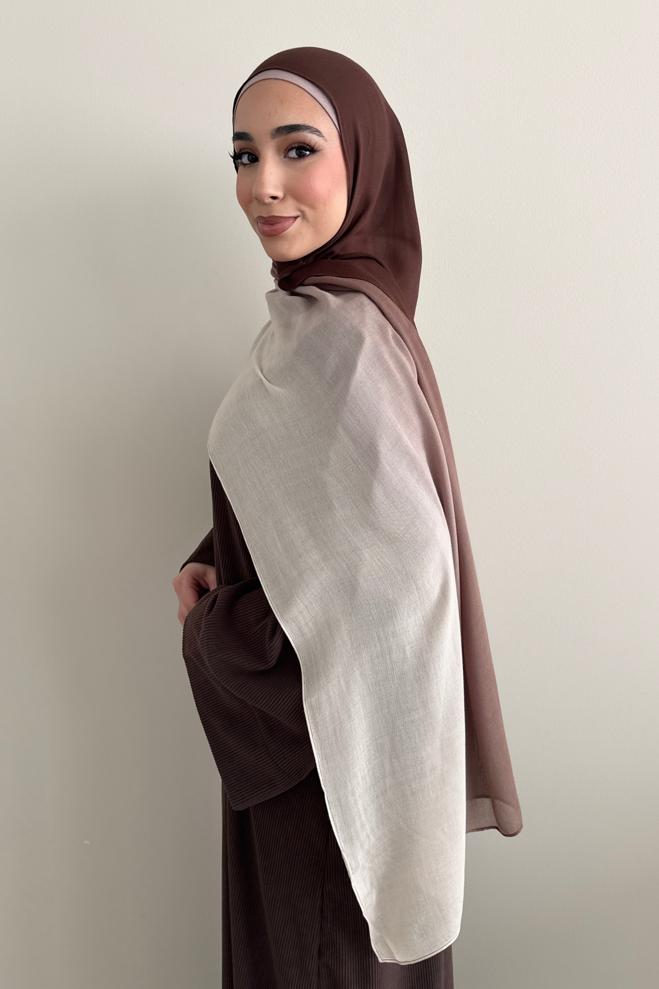 MODAL OMBRÉ HIJAB BROWN