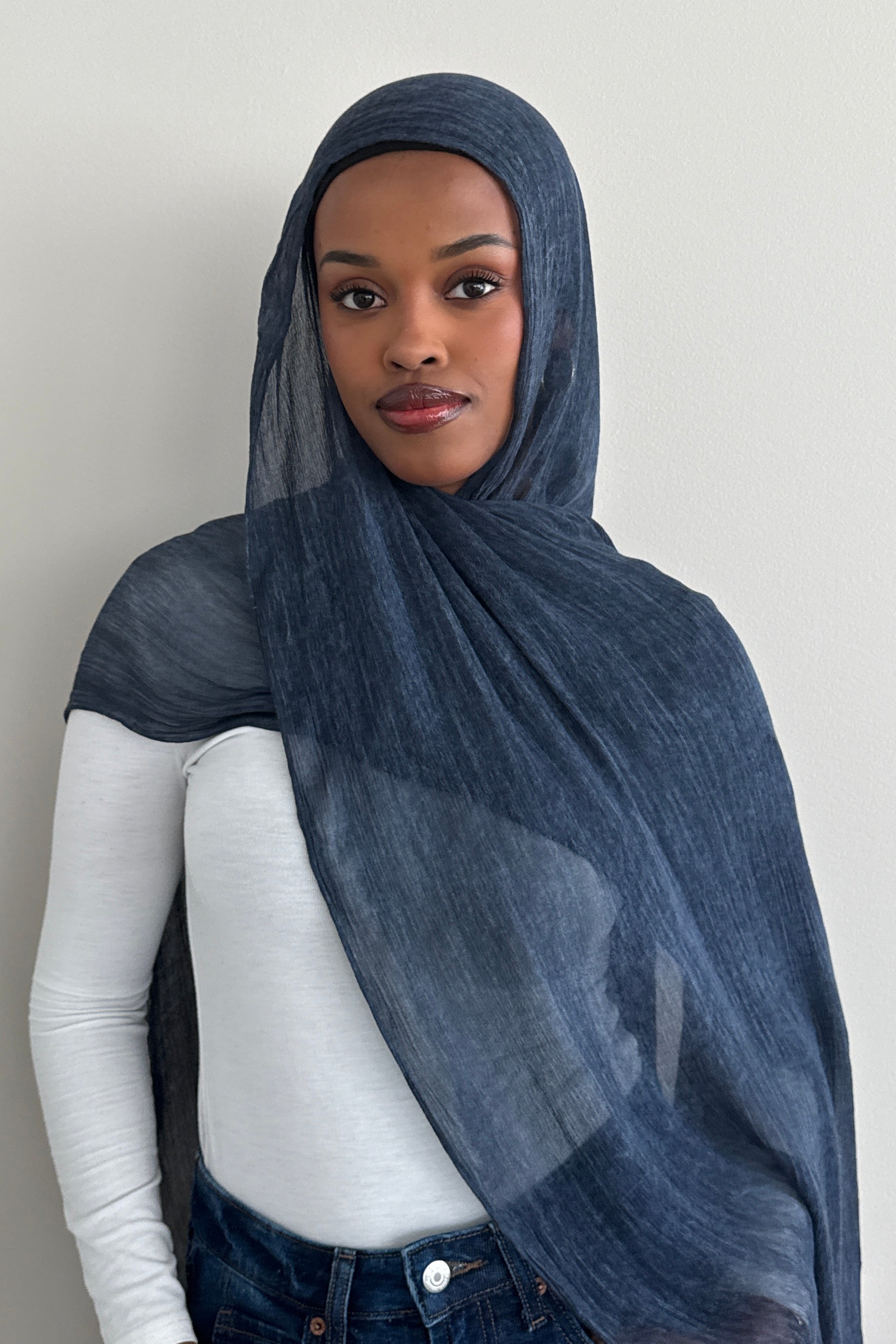 Crinkle Modal Hijab Navy