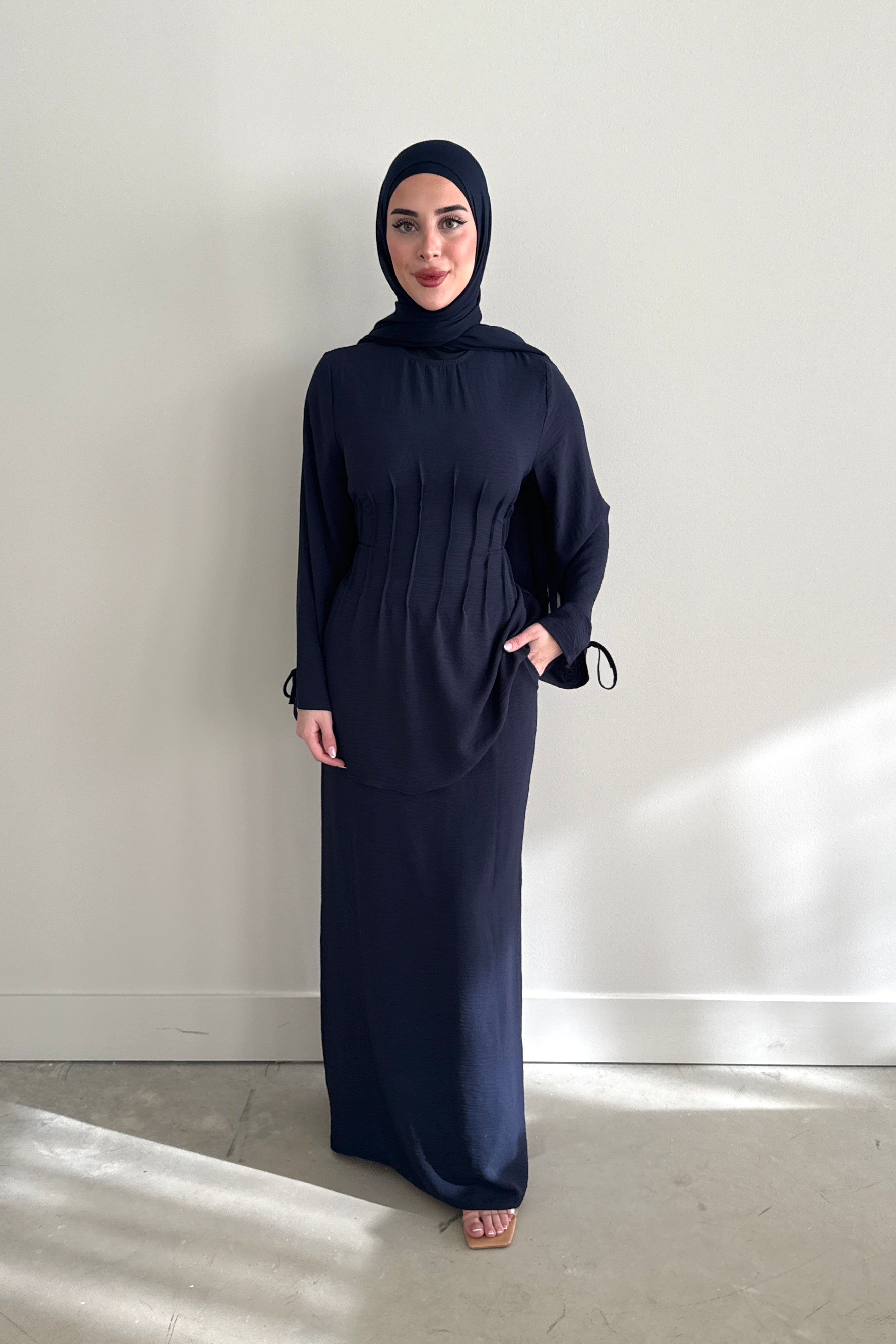 SHEREEN SET NAVY