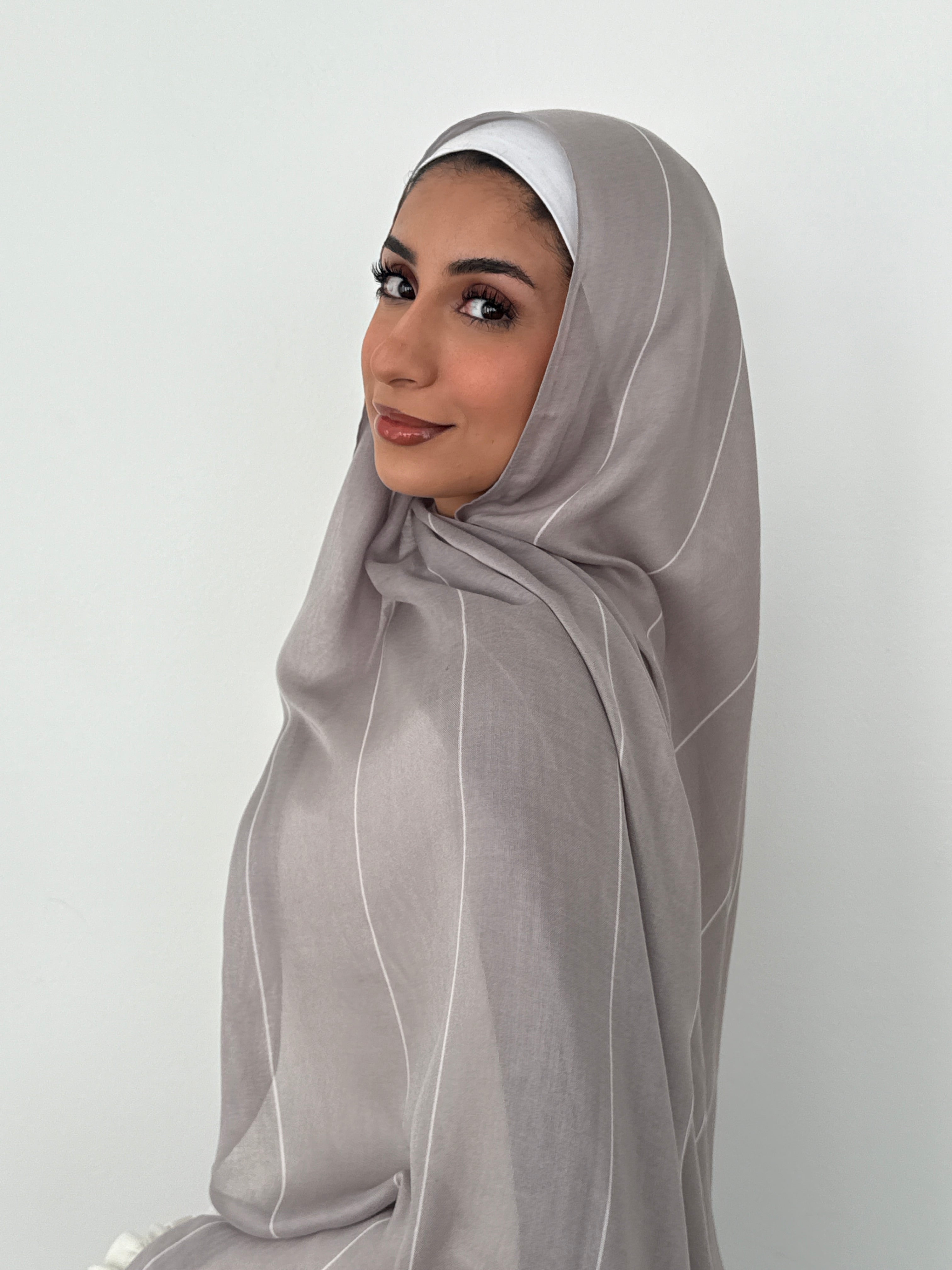 MODAL STRIPE SAND GRAY