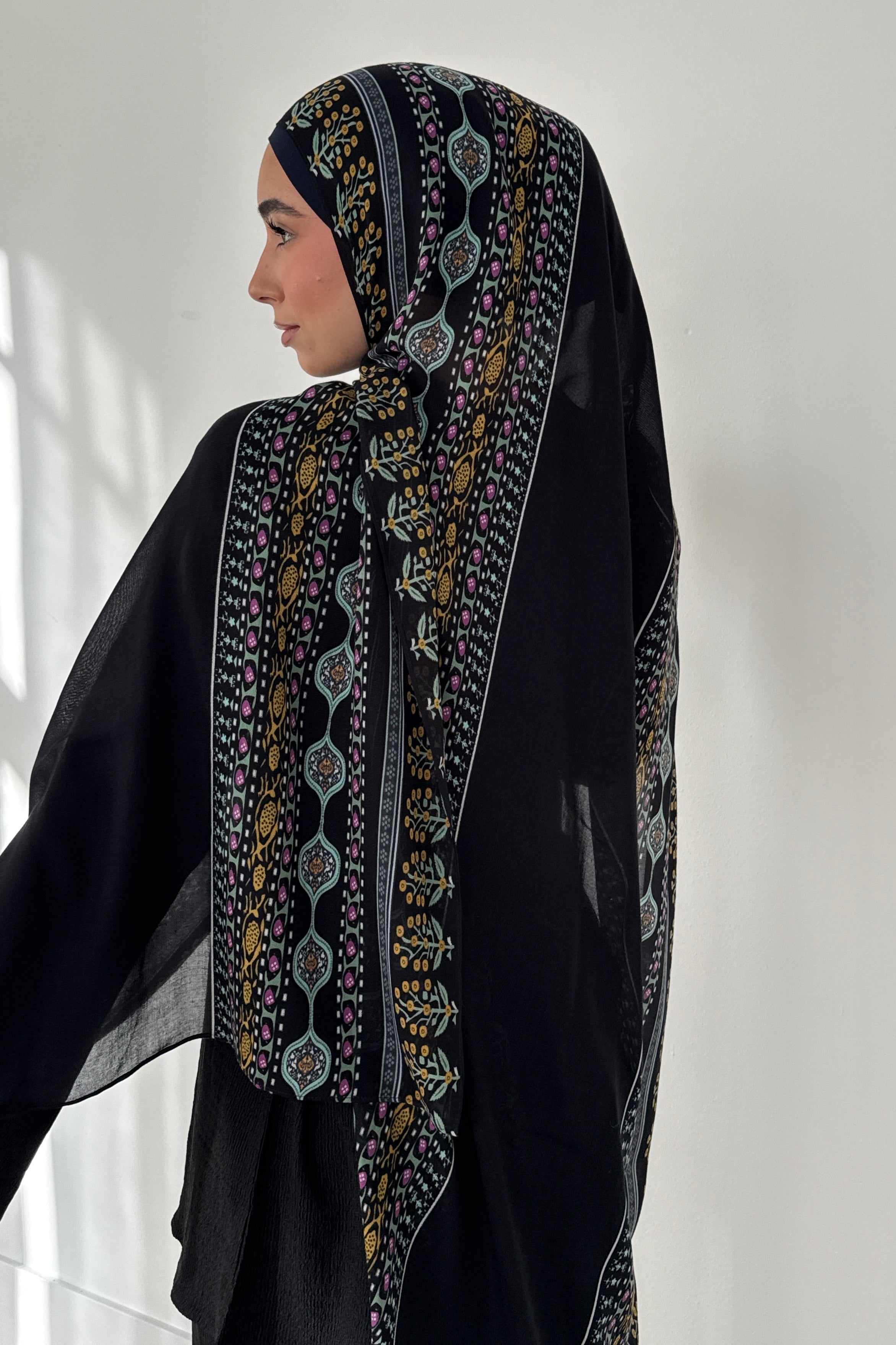 SITARA BLACK -PRE-ORDER will ship by end of January