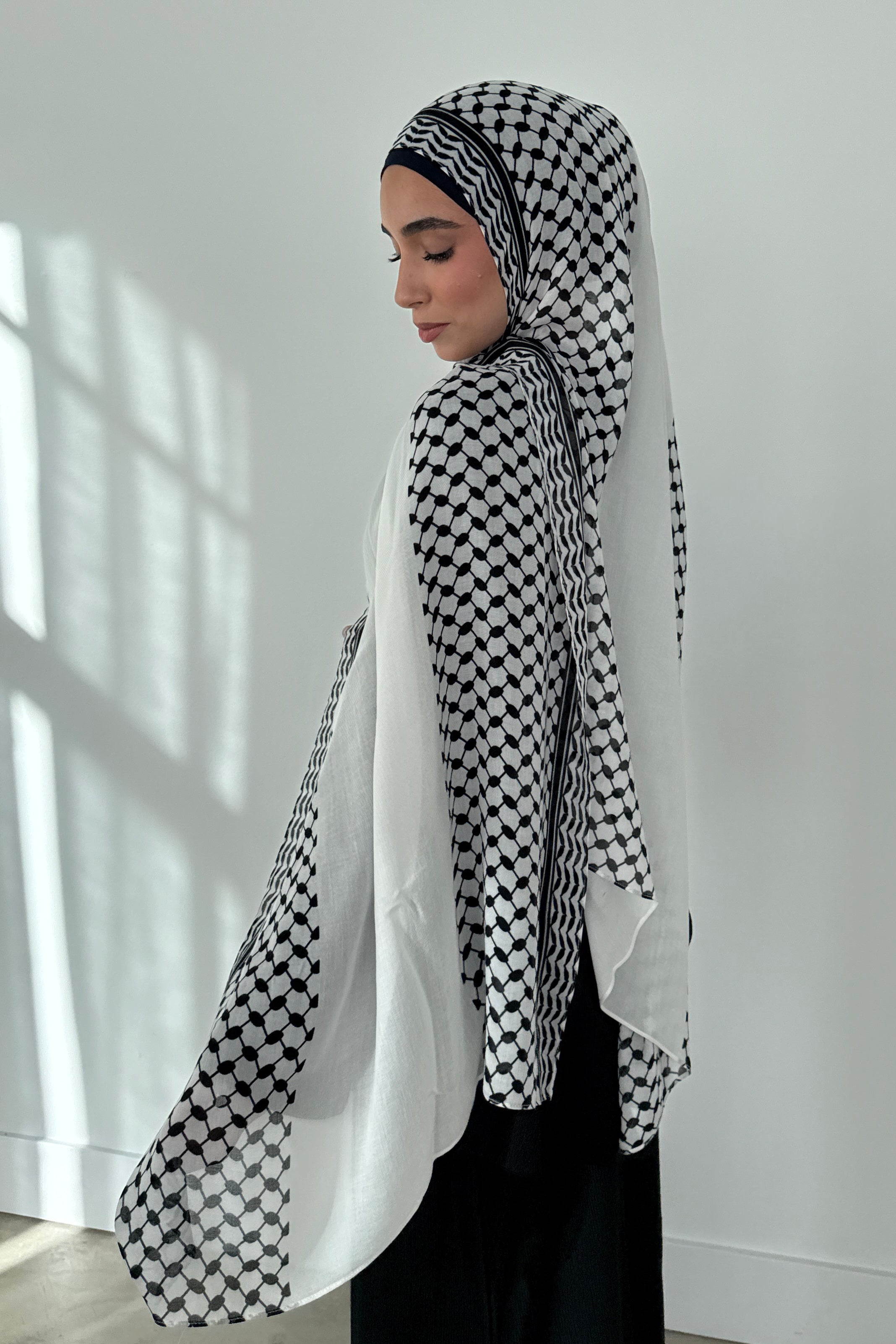 KEFFIYEH WHITE  -PRE-ORDER will ship by end of January