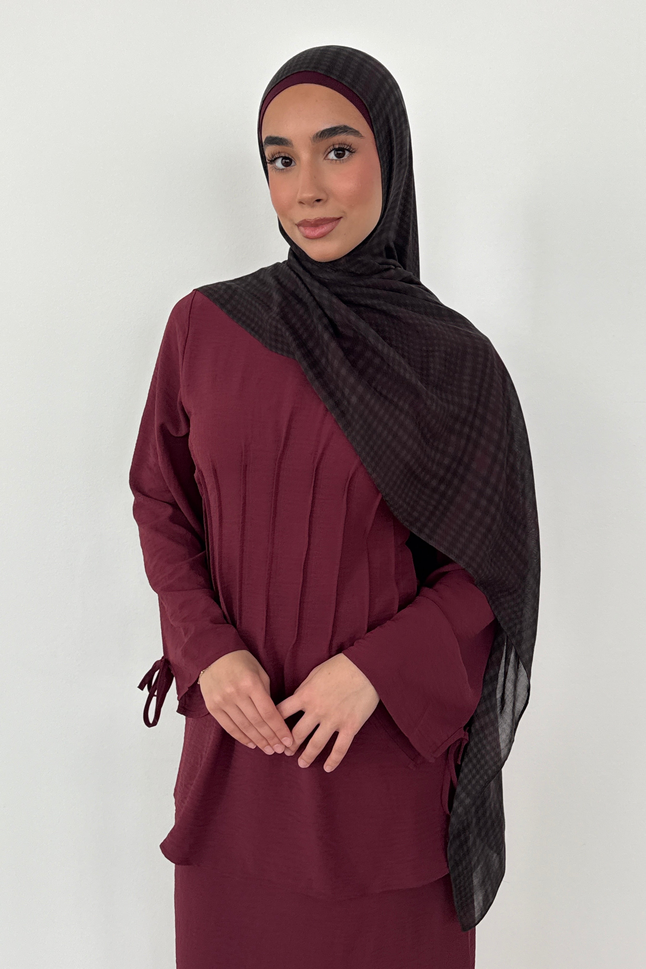 MODAL PRINT HIJAB MIDNIGHT PLAID